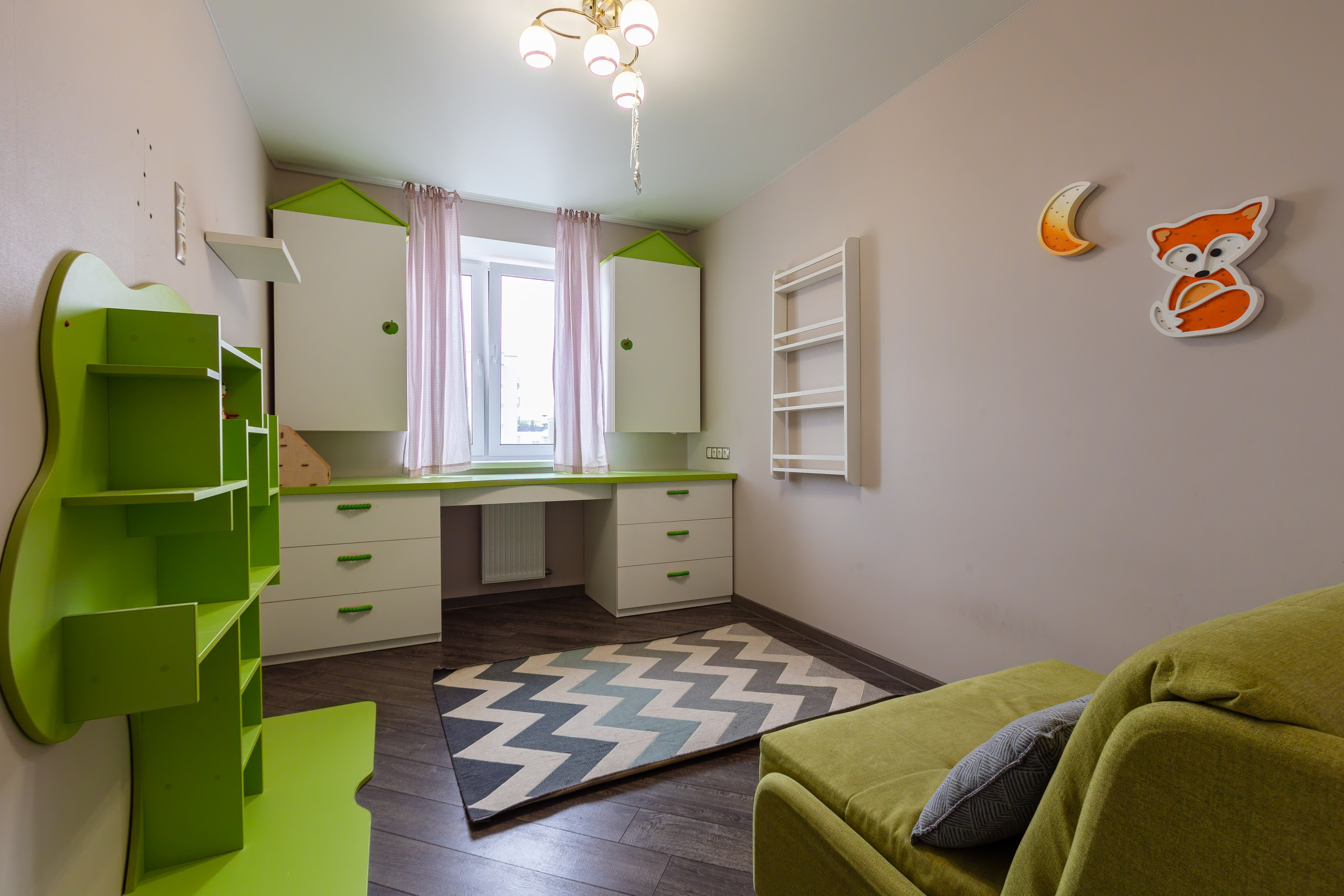 Квартира на Кузьмы Чёрного. Репортажный фотограф Минск ❘ Костецкий Илья ❘ Беларусь