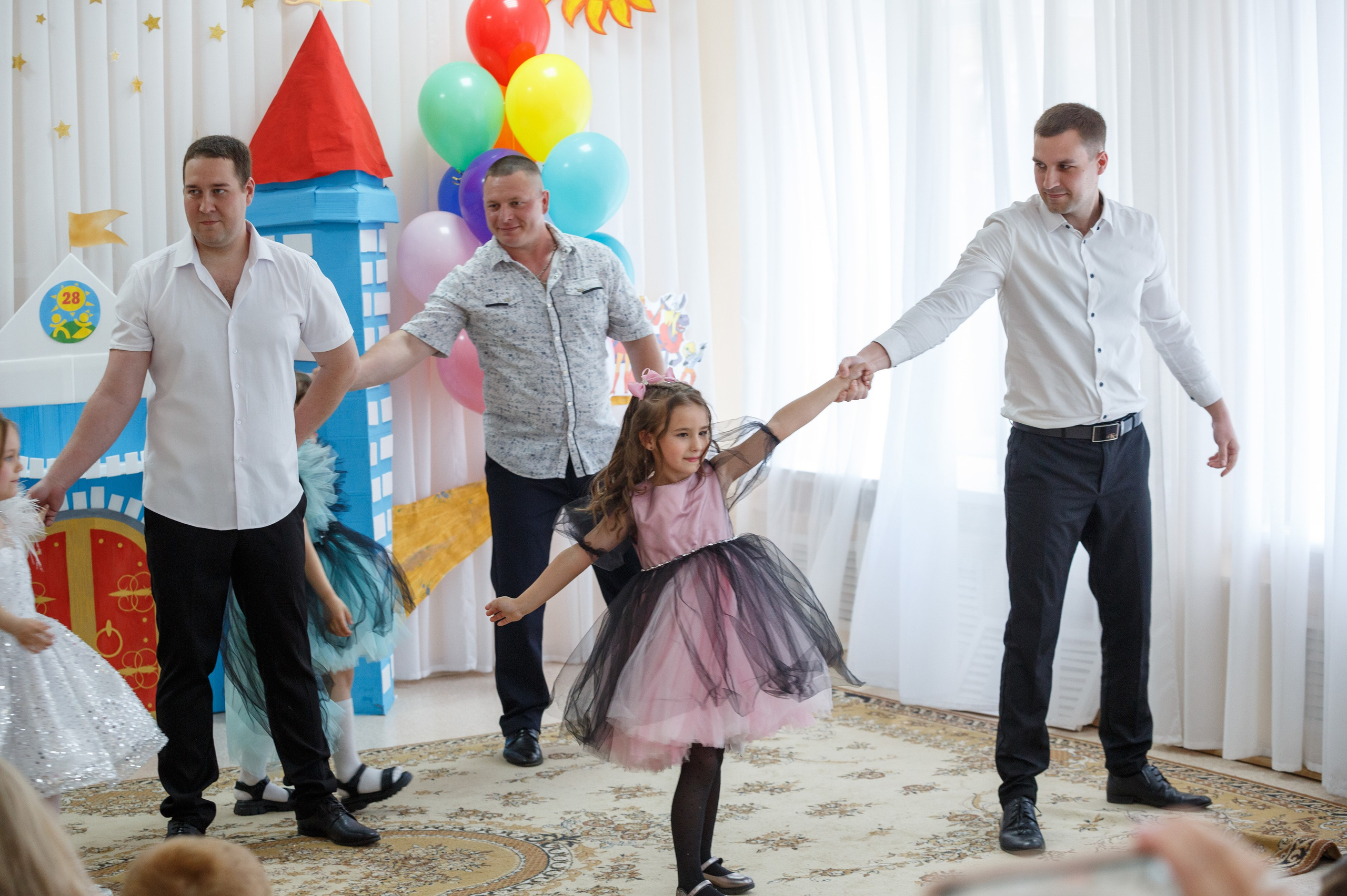 Выпускные в детском саду. Свадебный и семейный фотограф в Костроме Константин Квашнин