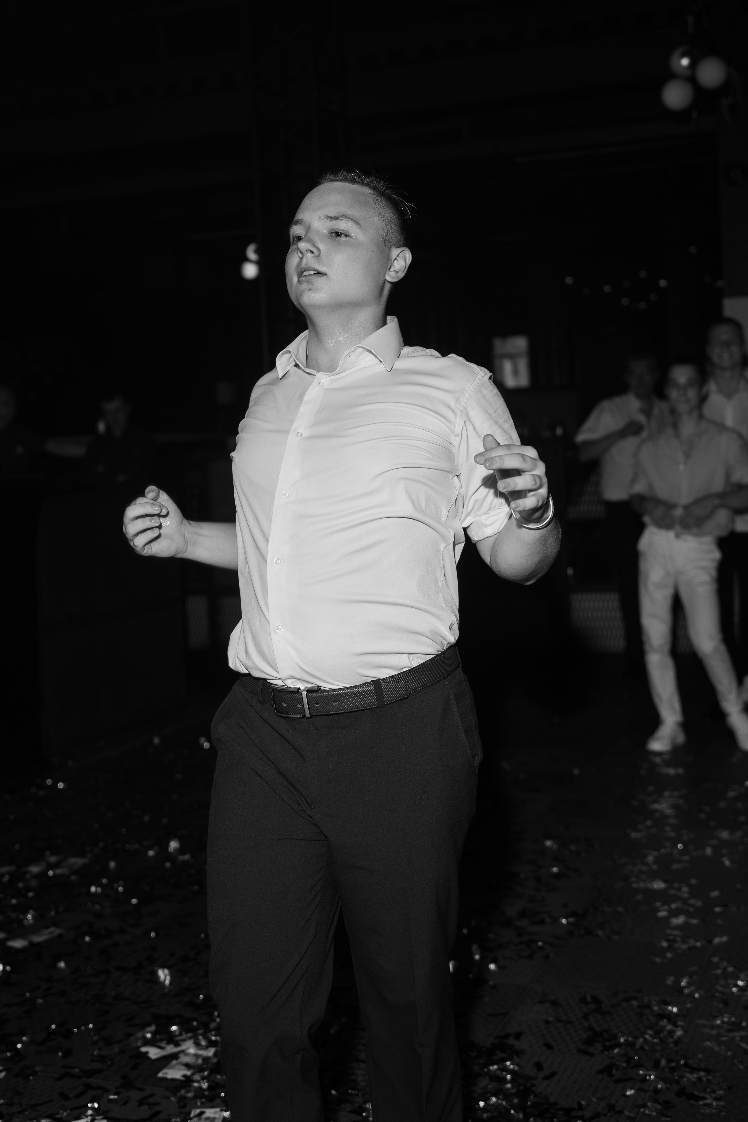 Выпускной Гимназия 7. Свадебный и репортажный фотограф Элина Козырьянова