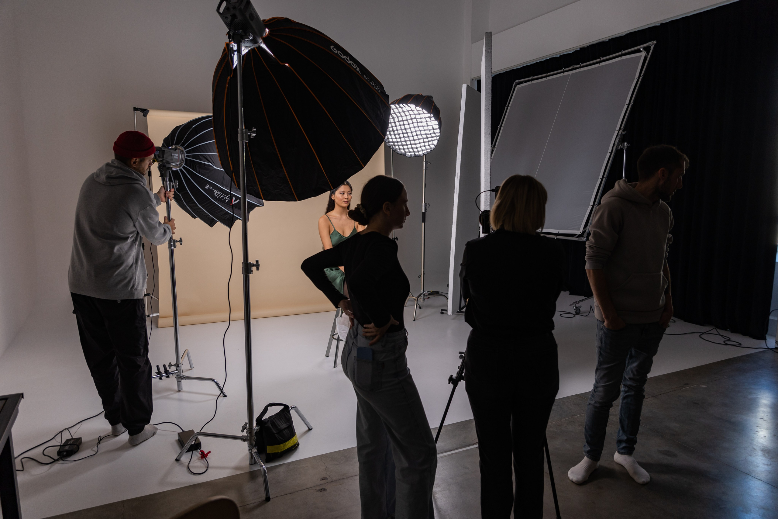 Съемочный процесс в NonameStudios. Выпускные альбомы во Владивостоке