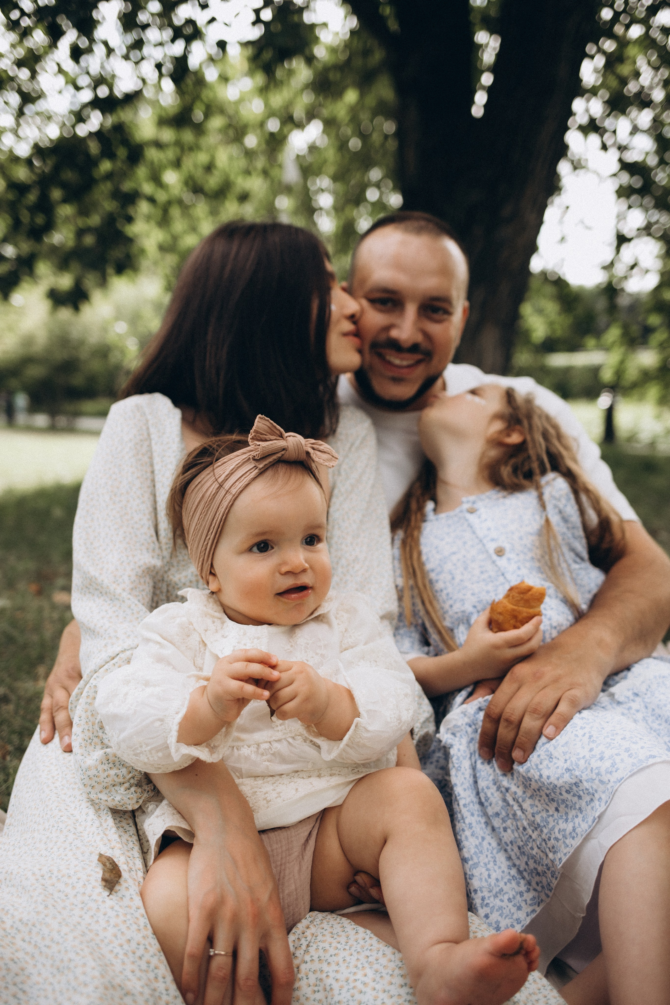 Летний семейный пикник на природе. Семейный и свадебный фотограф Анна Кожокарь