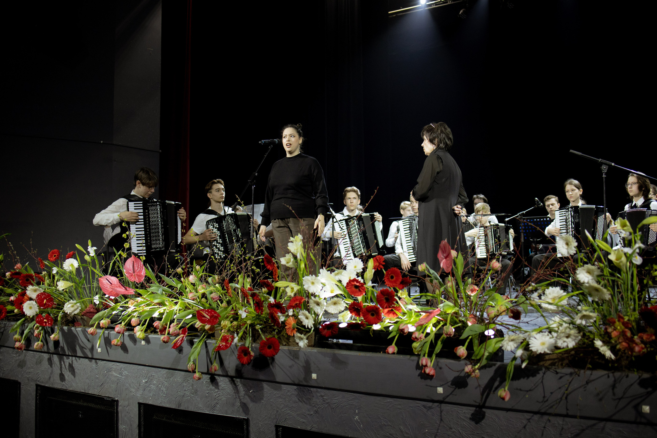 Оформление Отчетного концерта Музыкальной школы Глазунова. Оформление свадеб, декор свадеб Вера Маркова, Москва