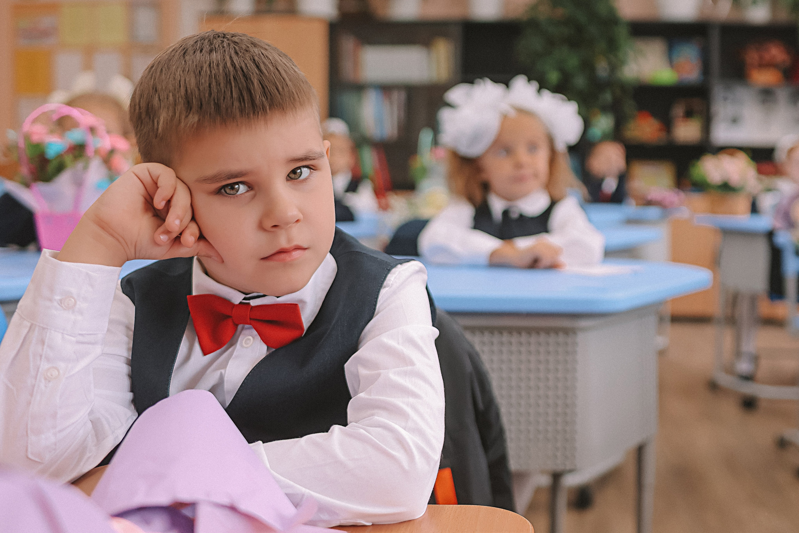 1 сентября линейка+кл час+портреты. Семейный фотограф Тюмень, фотограф на роды Салмина Мария