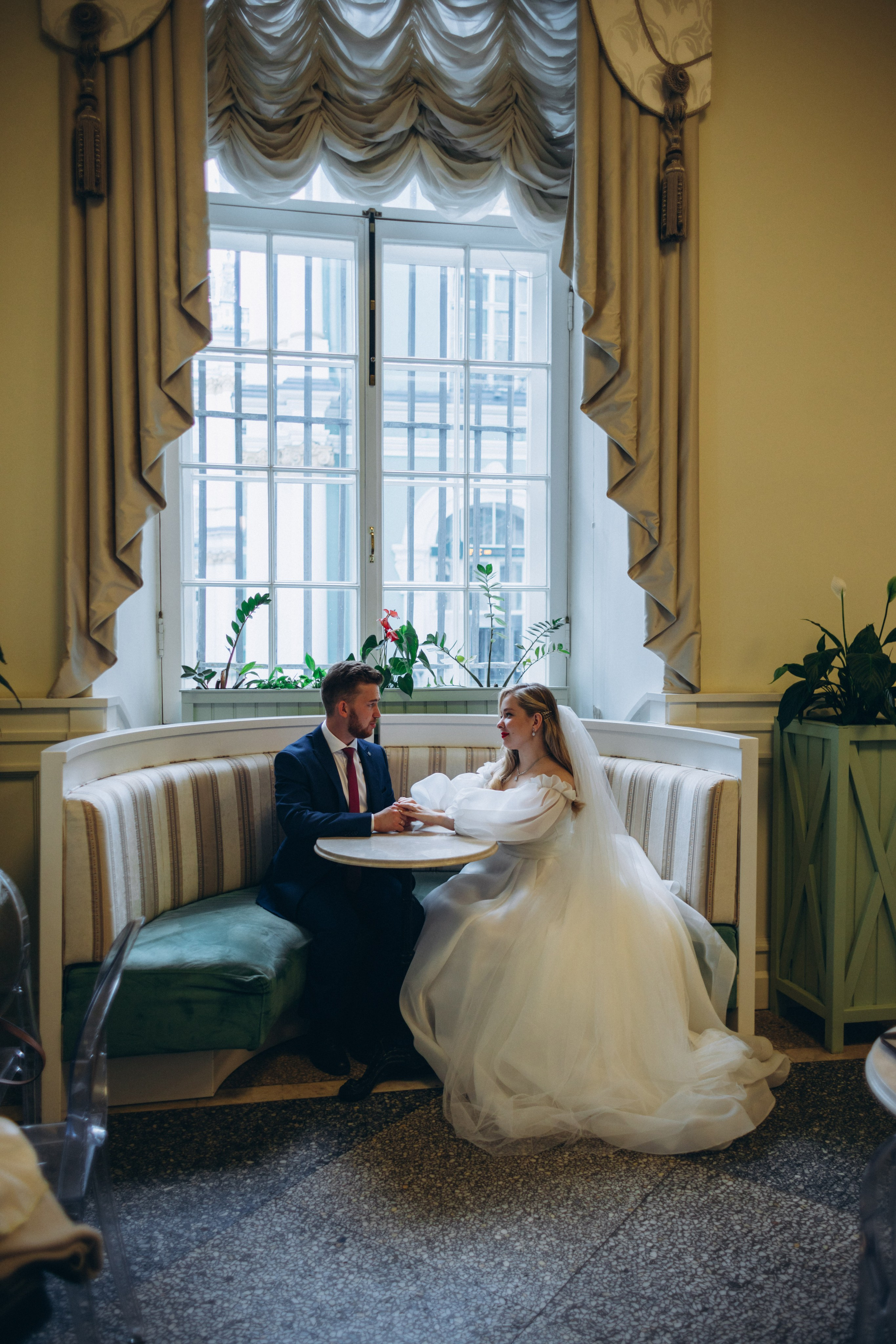 Прогулка в Эрмитаже. Свадебный и семейный фотограф в Санкт-Петербурге Яцына Юрий. Видеоопер