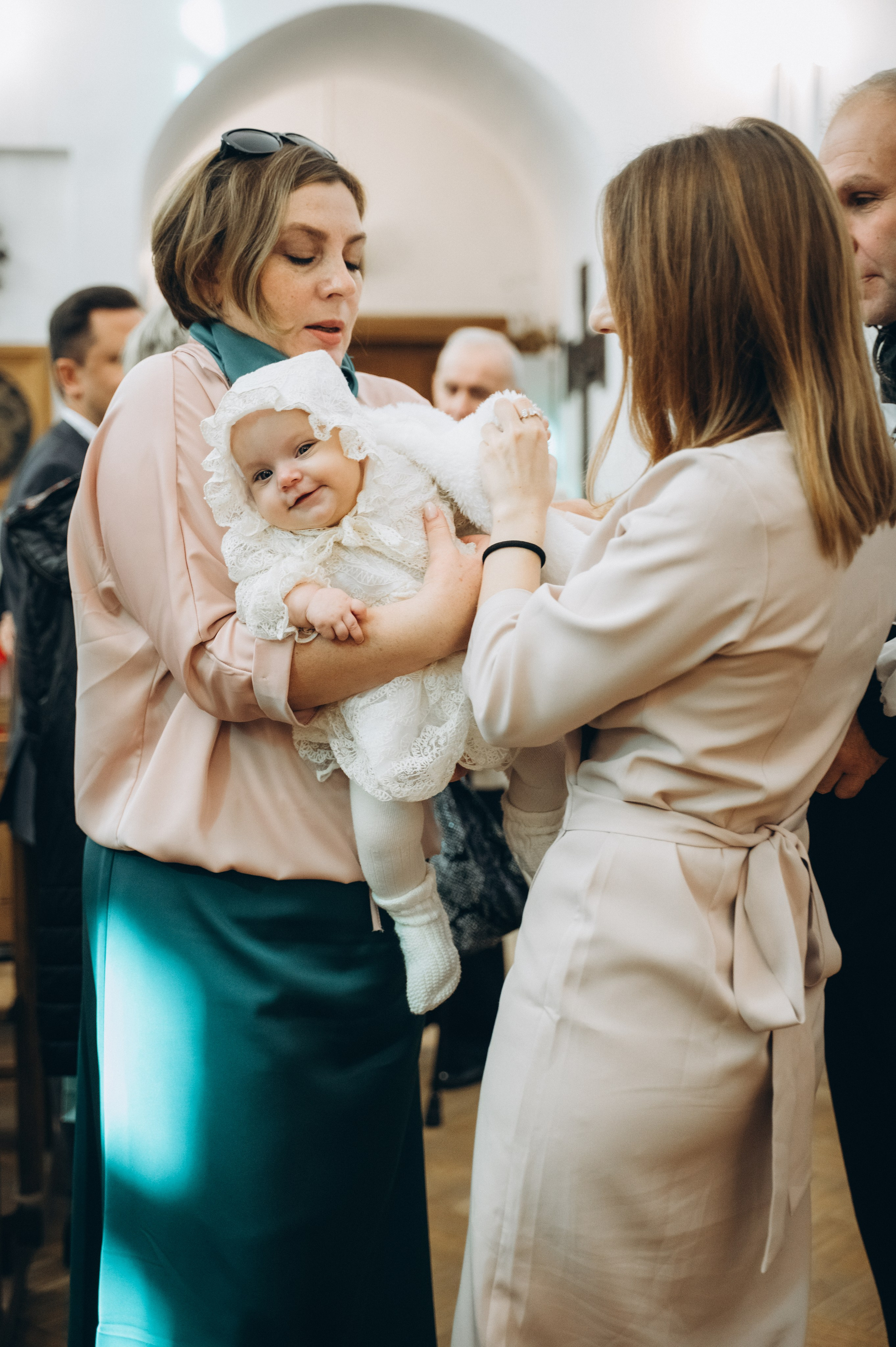 Крещение Эмили (Золотогорский костёл Пресвятой Троицы). Семейный фотограф в Минске Дарья Дреко