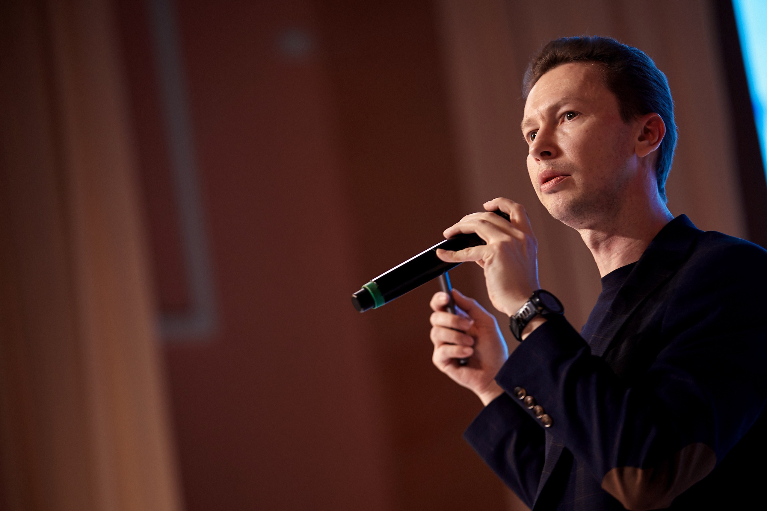 Бизнес-форум Территория продаж. Даниил Савиных | Фотограф Тюмень