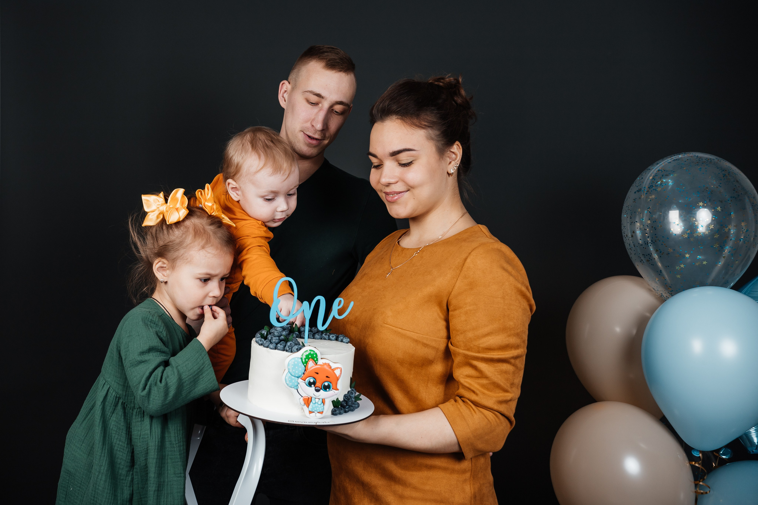 Студии. Выпускные фотоальбомы Фрязино Щёлково Света Шенгелия