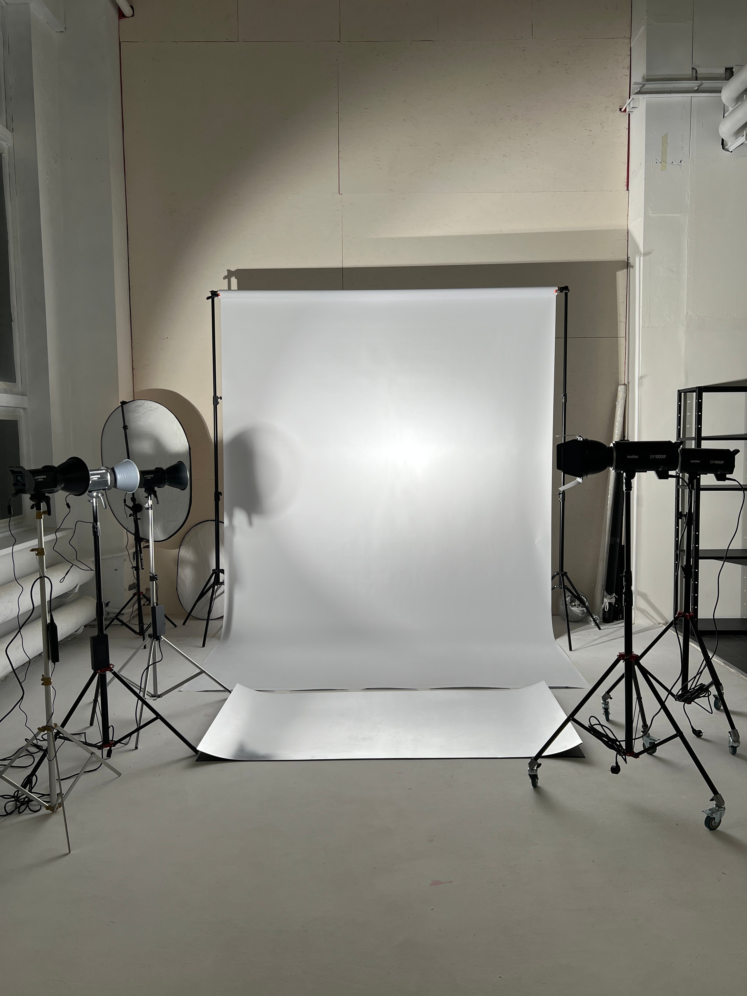 Diamond Studios — фотостудия контента. Москва