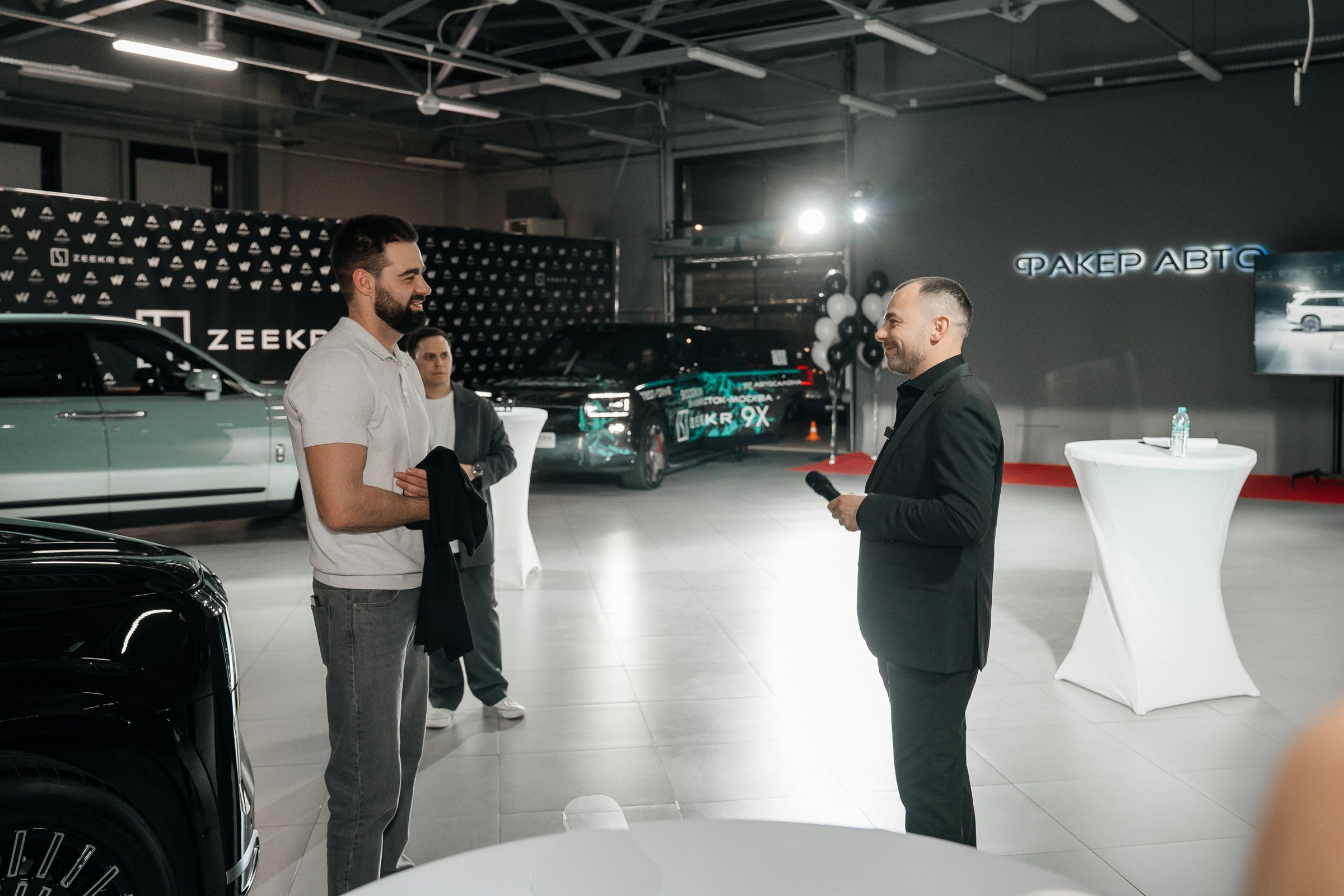 ПРЕЗЕНТАЦИЯ АВТО В FAKER AUTO GROUP. Семейный и репортажный фотограф в Москве Оксана Шилова