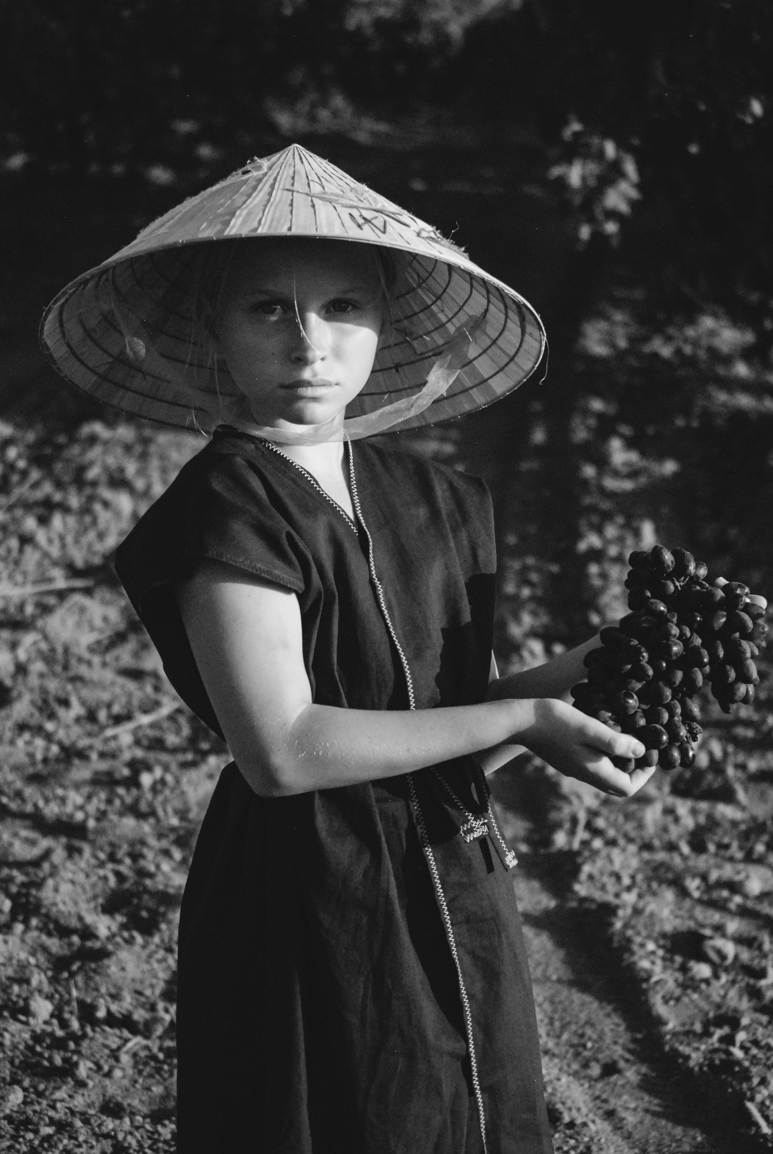 Таманский полуостров.Фотопрогулка виноградник.Арина. Индивидуальная и Семейная Фотосъёмка для каждого