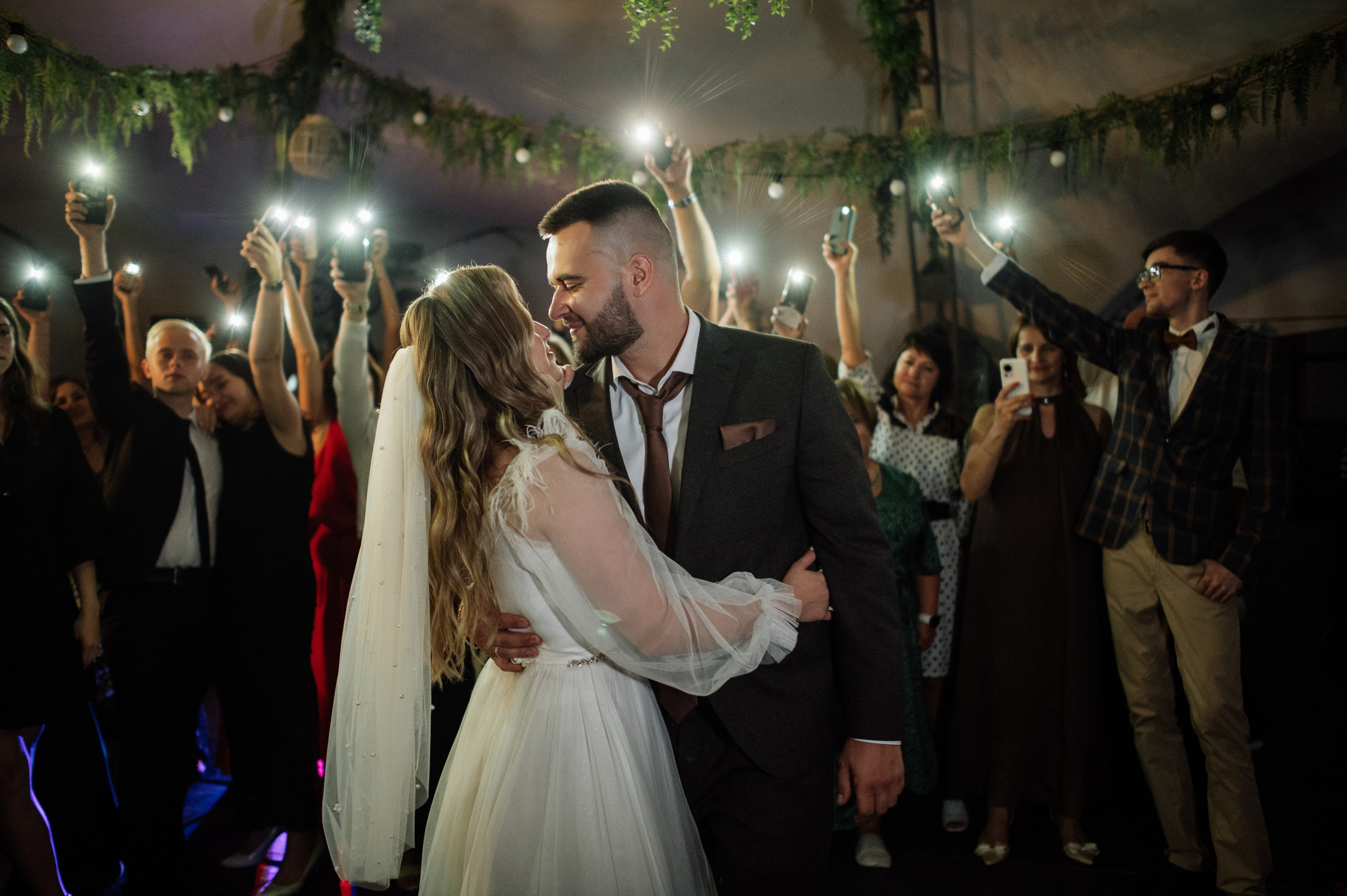 Свадебная фотосессия в Брянске, ресторан «Инжир». Свадебный и репортажный фотограф видеограф Брянск/Москва