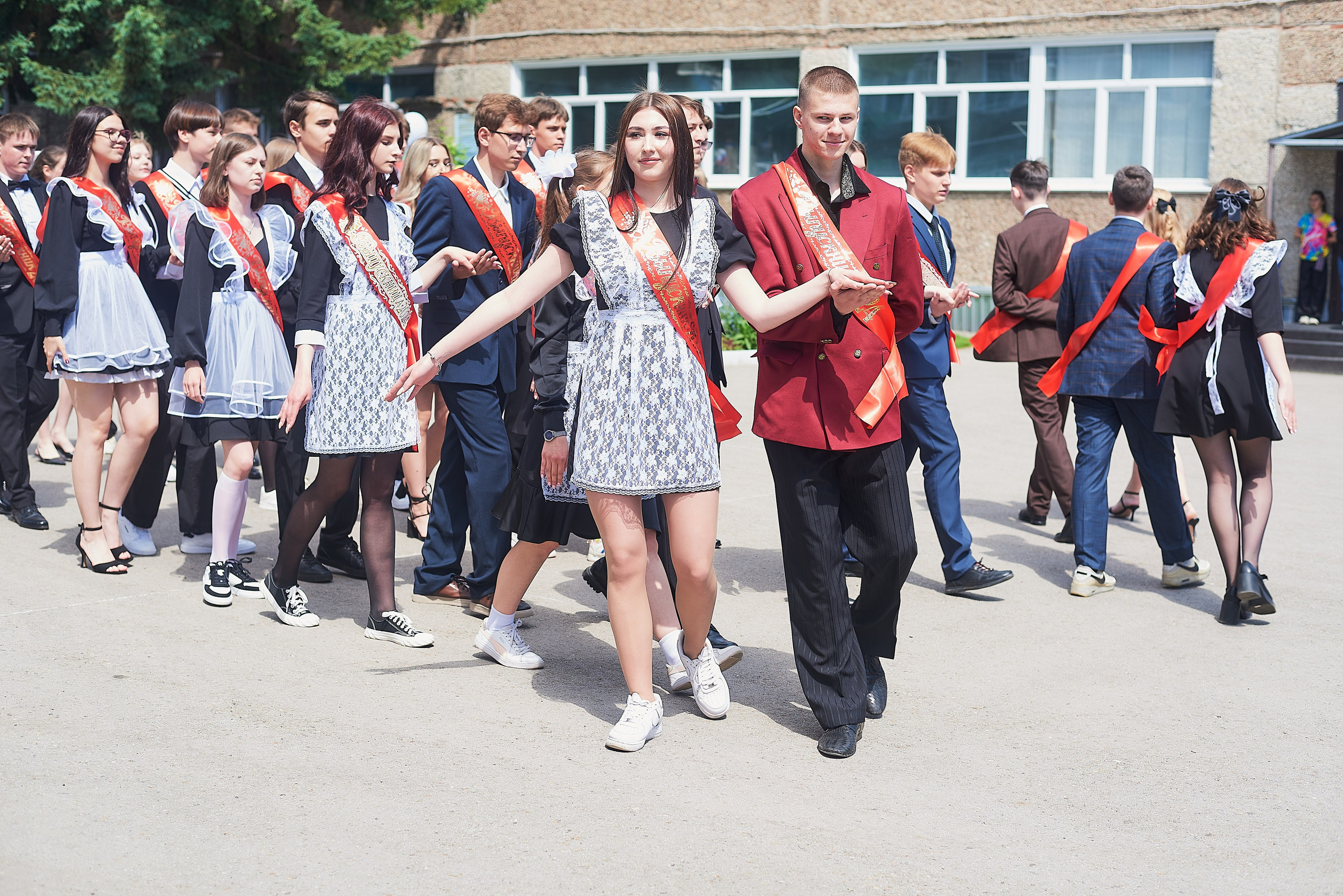 Последний звонок. Фотограф Елена Дука. Контент съемка. Семейная фотография