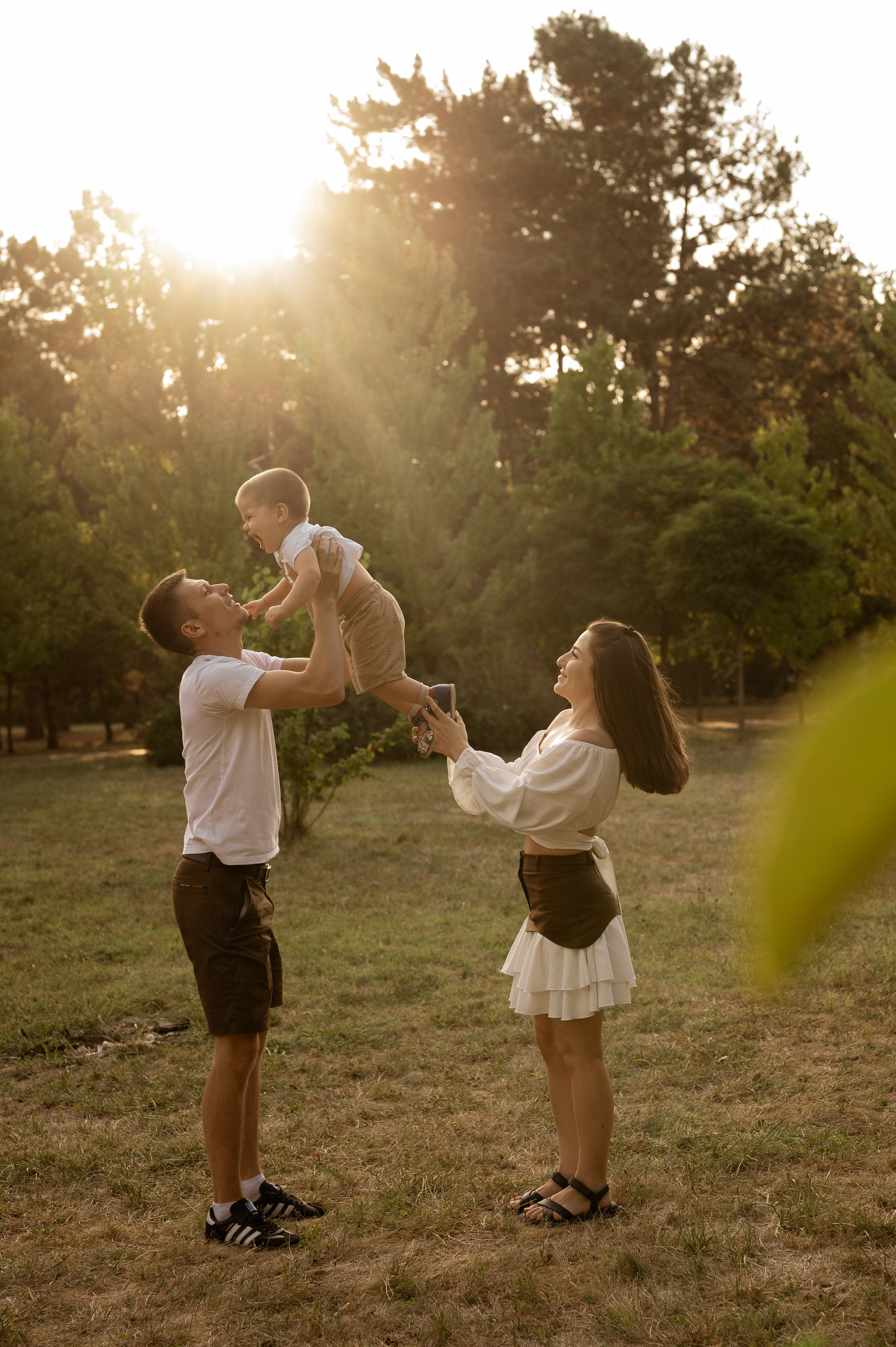 Летняя семейная фотосессия в парке. Свадебный и семейный фотограф в Краснодаре Алина Мельник