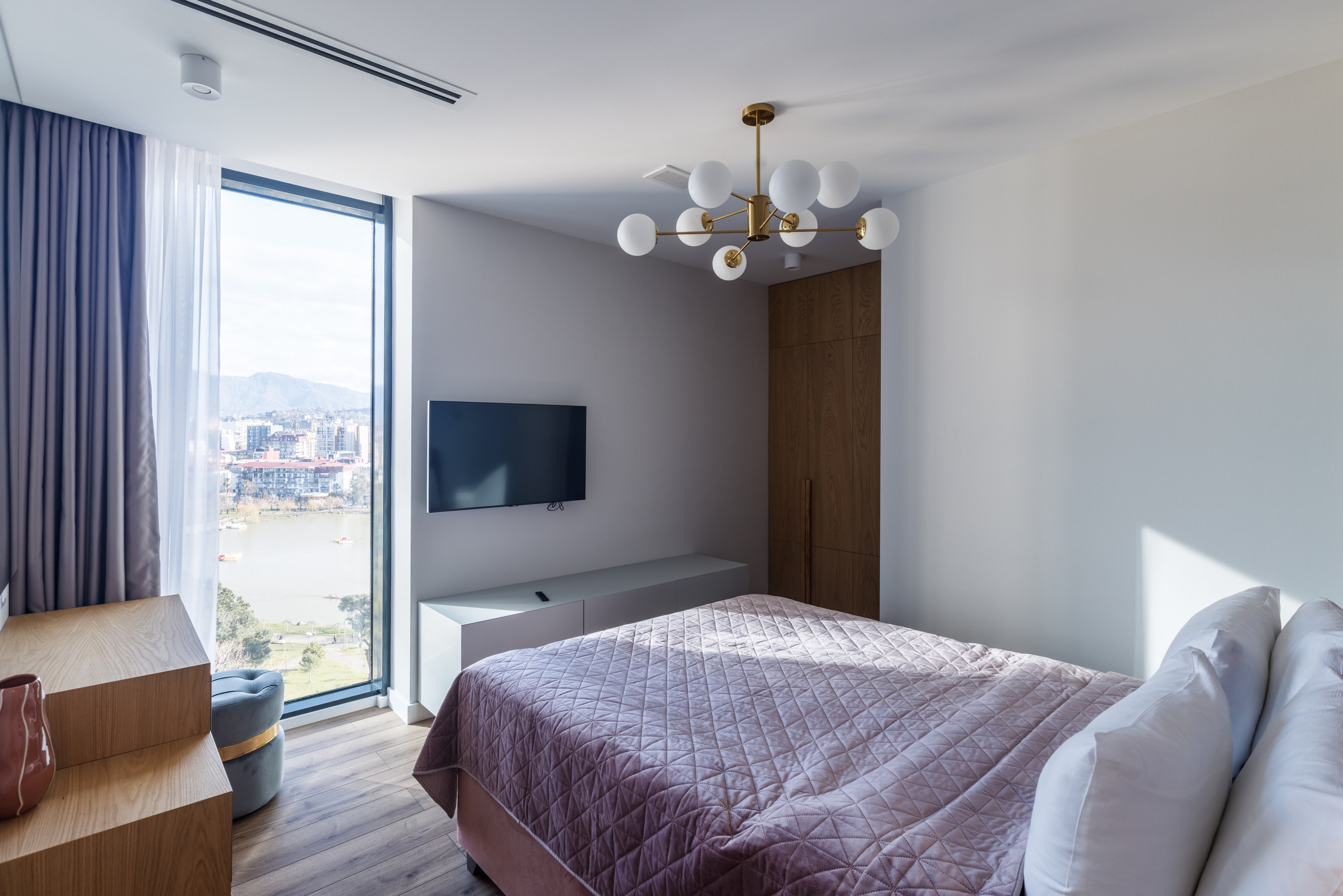 BELLEVUE RESIDENCE by HILTON. Режиссёр, клипмейкер, фотограф — Андрей Охота