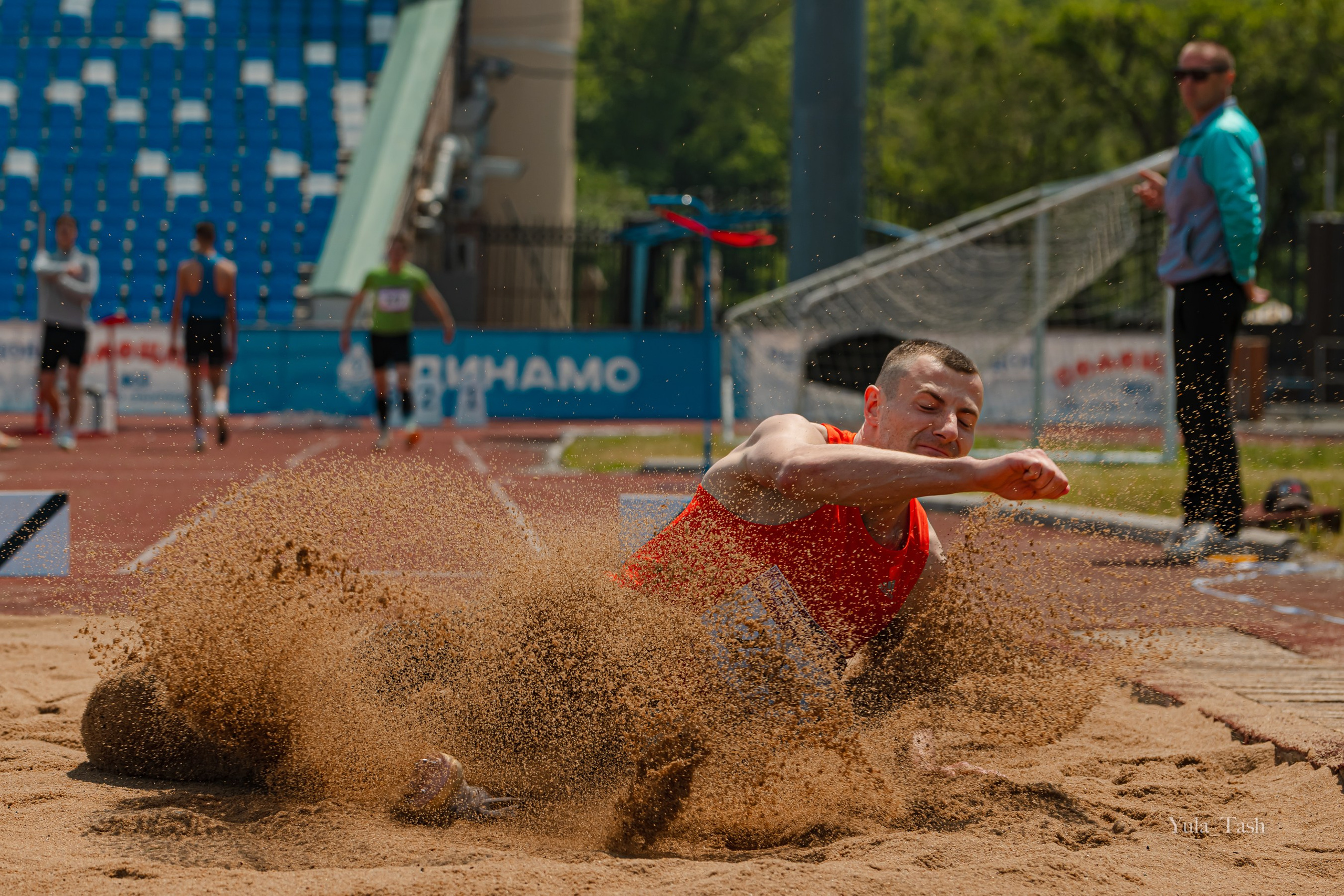 ЧЕМПИОНАТ И ПЕРВЕНСТВО ДФО ПО ЛЕГКОЙ АТЛЕТИКЕ. ЛЕТО 2025. Любимый фотограф