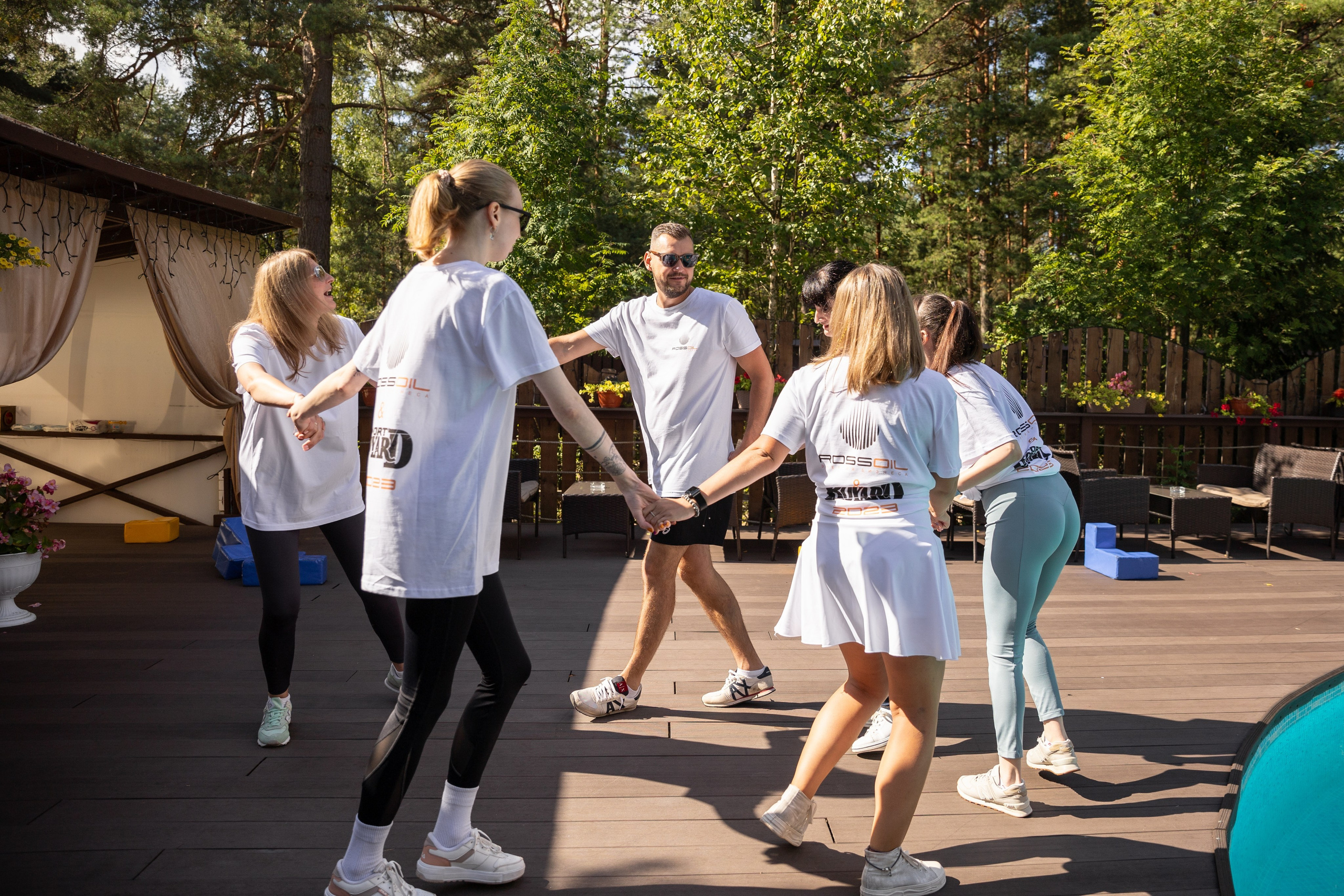 Тимбилдинг и корпоративный банкет загородом. Фотограф на корпоратив Спб / Москва