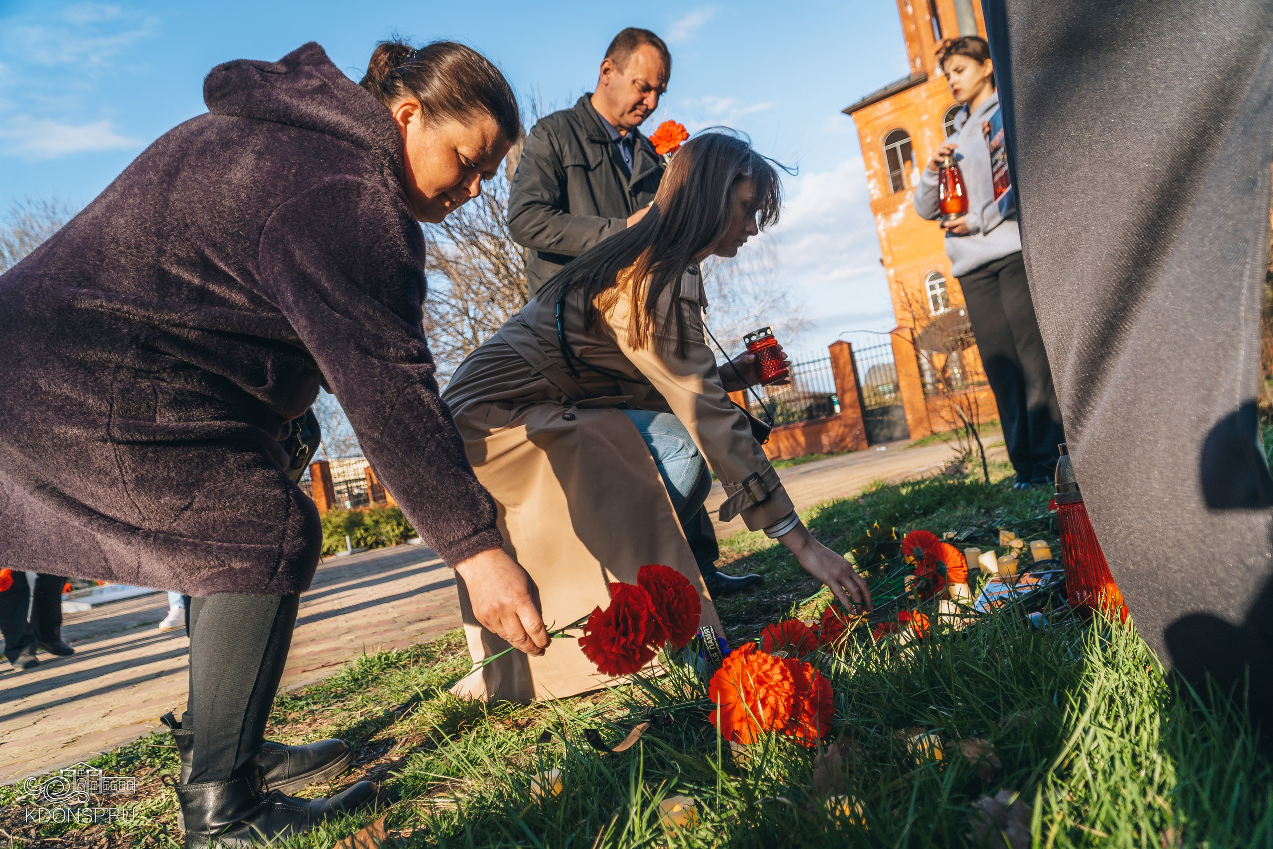 Акция памяти «Крокус сити холл». Новотитаровский Дом культуры