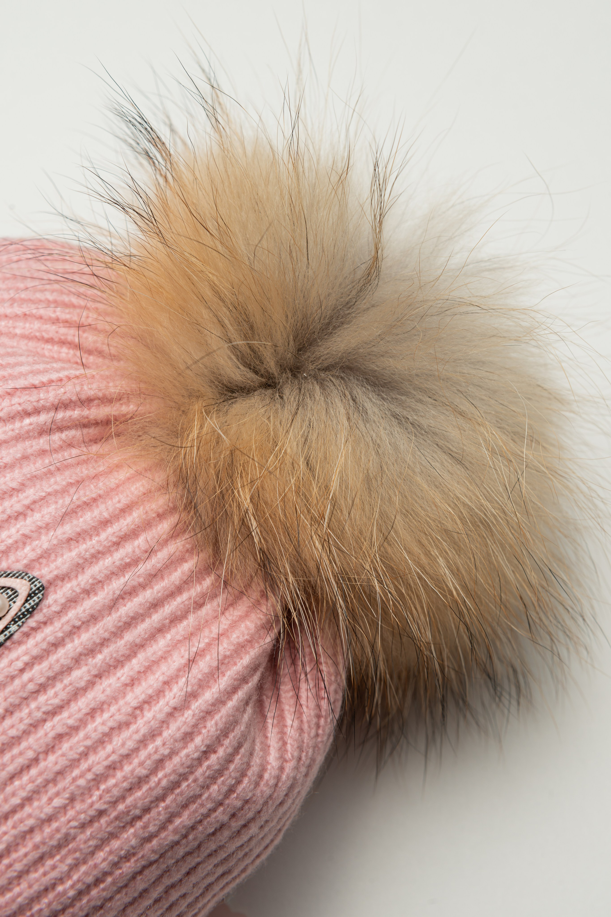 Каталог для маркетплейсов. Коммерческий фотограф в Москве Билуши Василиса