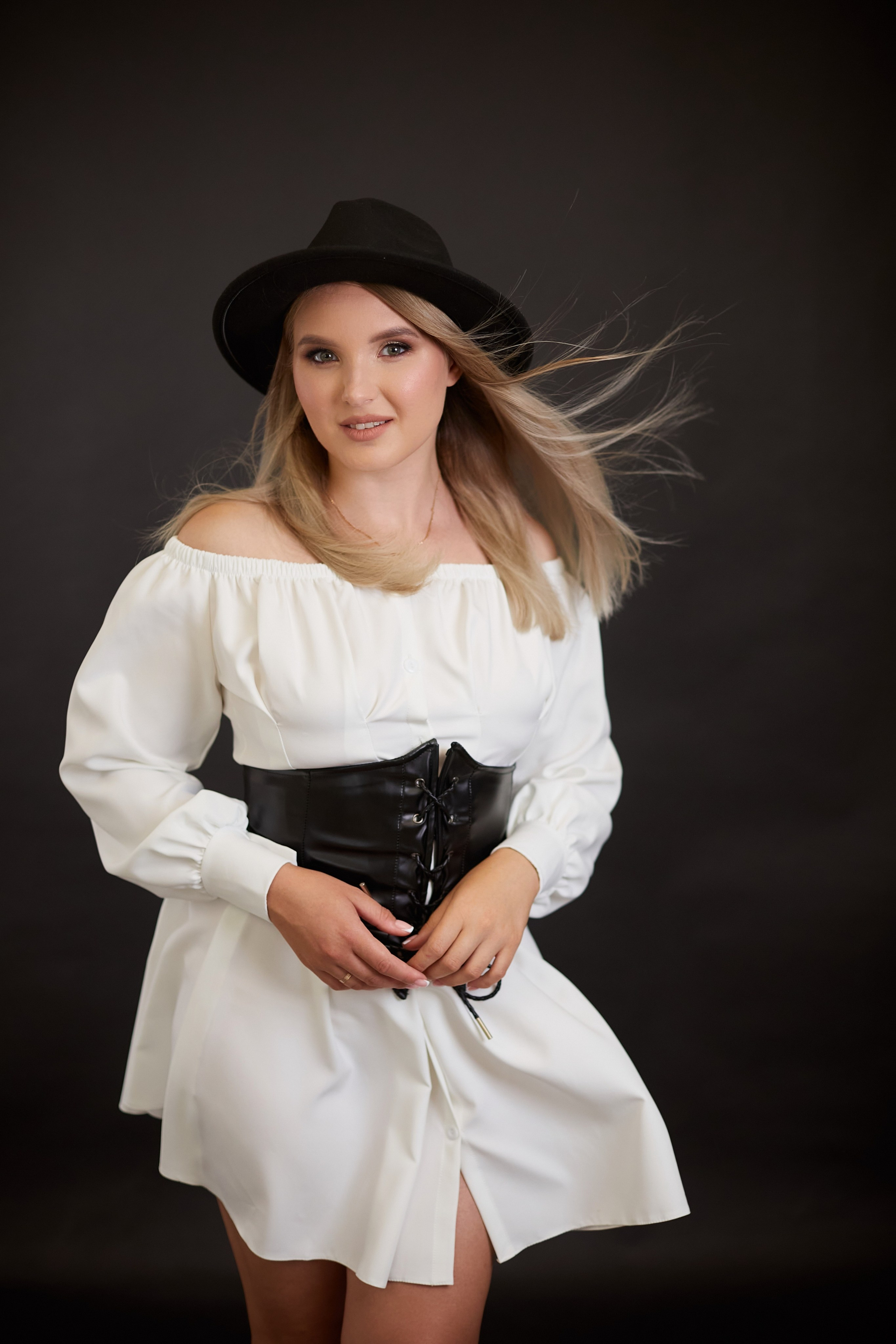 Светлая Светлана. Свадебный и креативный фотограф в ЮФО и МСК