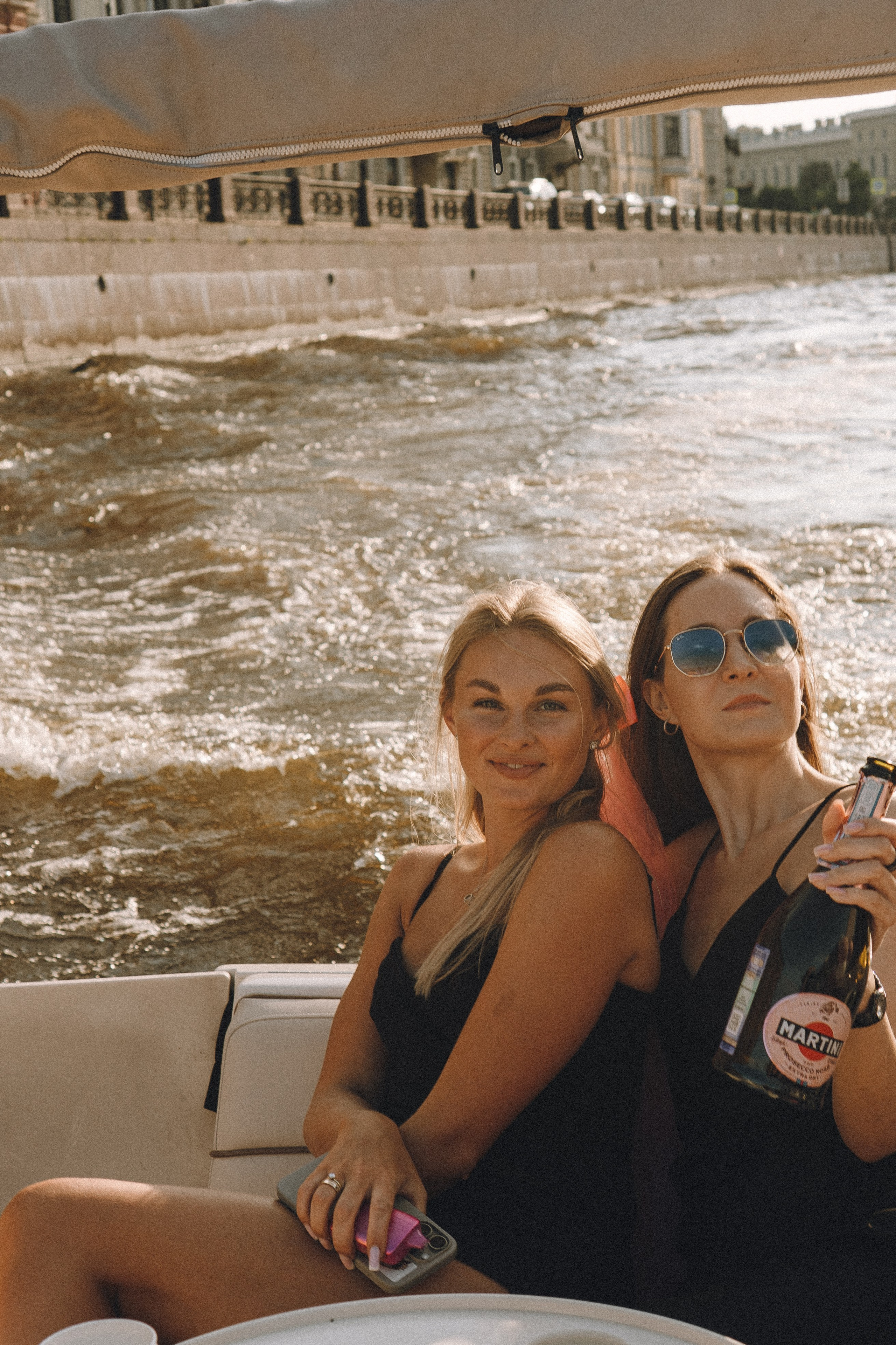 ДЕВИЧНИК НА КАТЕРЕ. Профессиональный фотограф, Санкт-Петербург — Виктория Богомолова