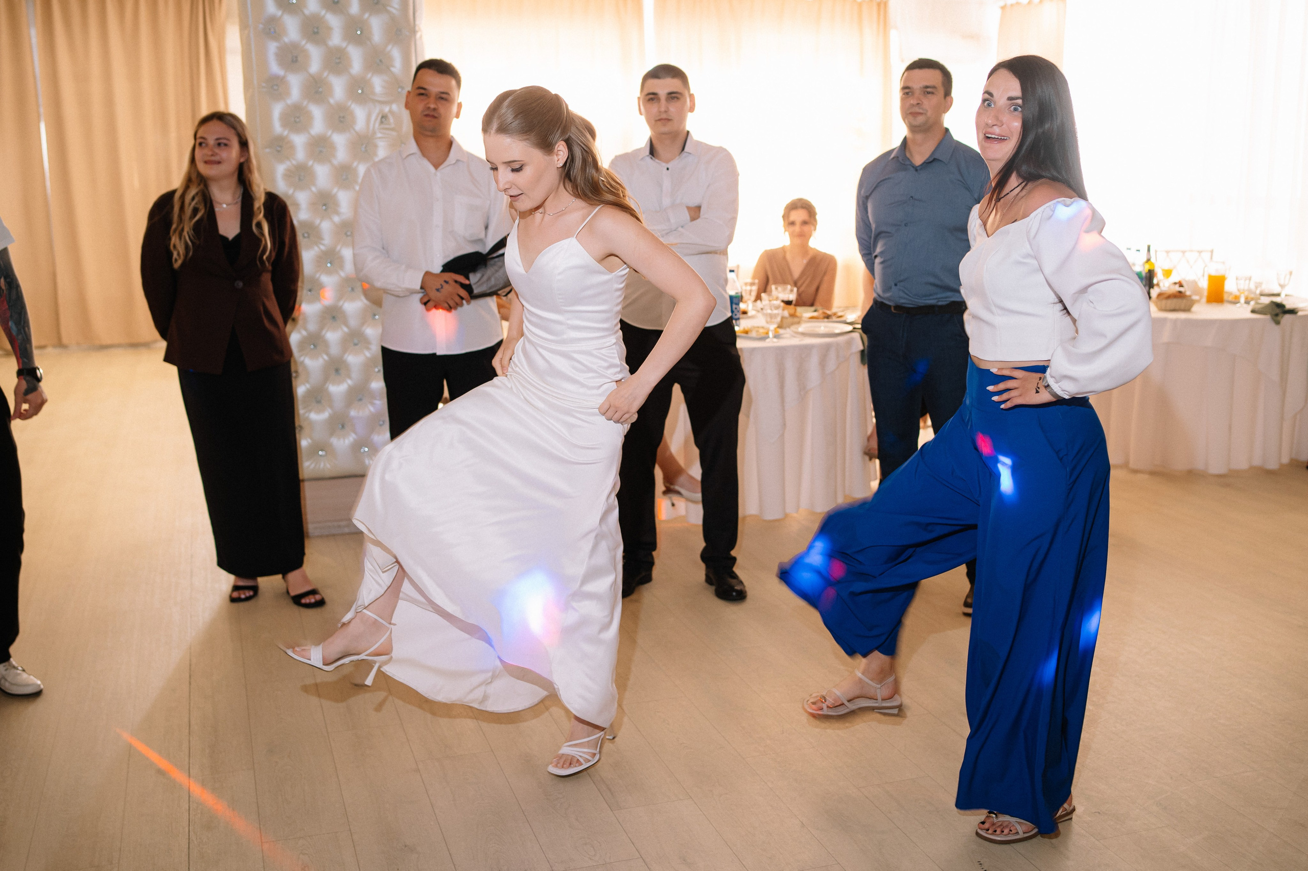 Анастасия и Роман — банкет Времена года. Репортажный (Event) фотограф в Барнауле | Даниил Маркин | Качество и вайб