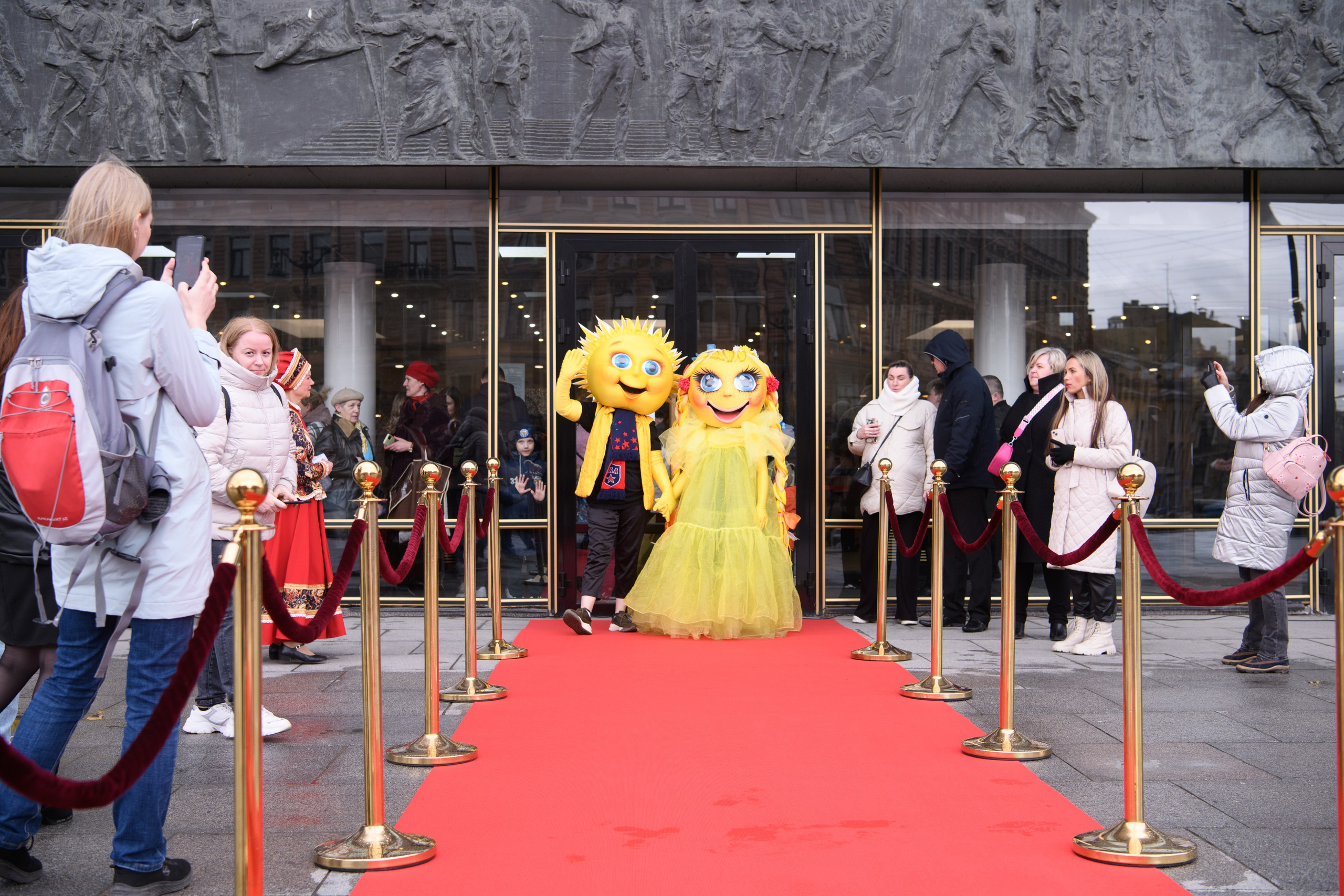 23 апреля, часть 1, БКЗ Октябрьский, г. Санкт-Петербург. Золотое яблочко