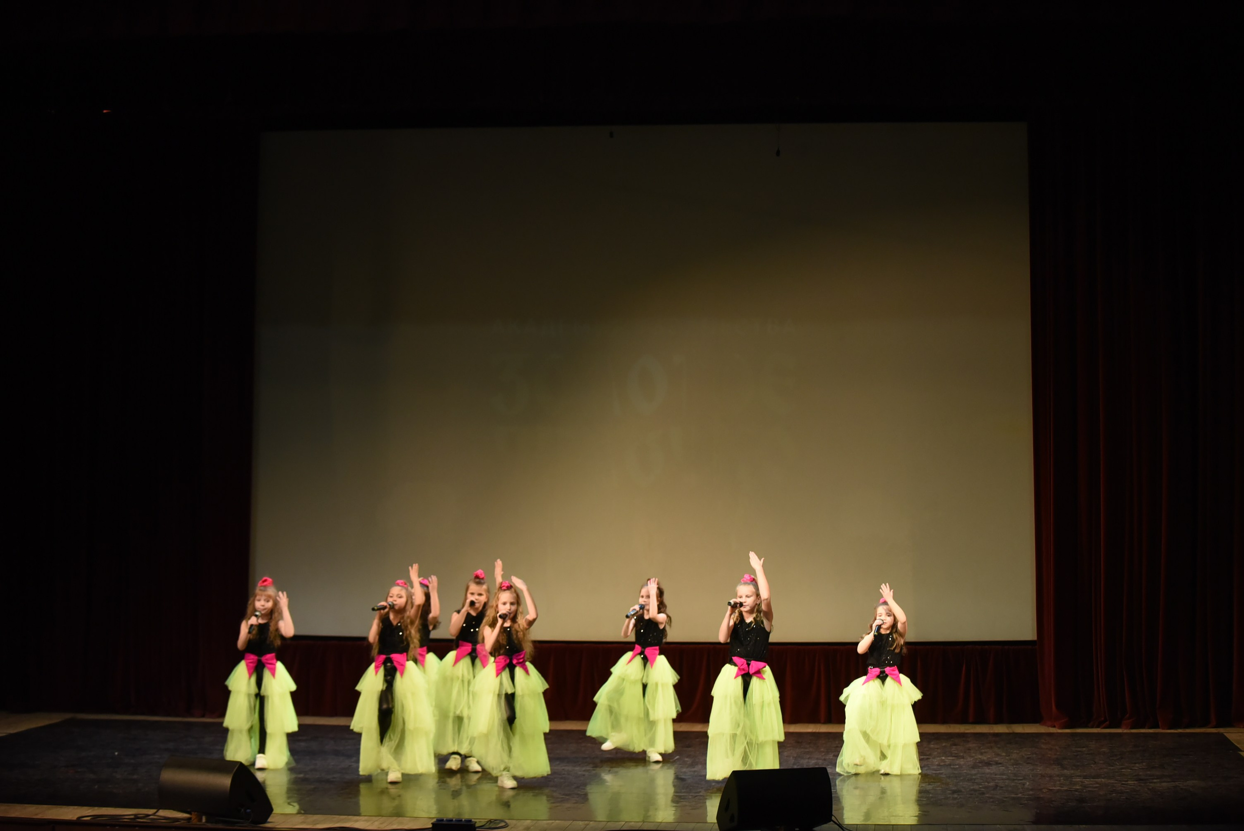 17 ноября, 2 блок, г. Москва. Золотое яблочко