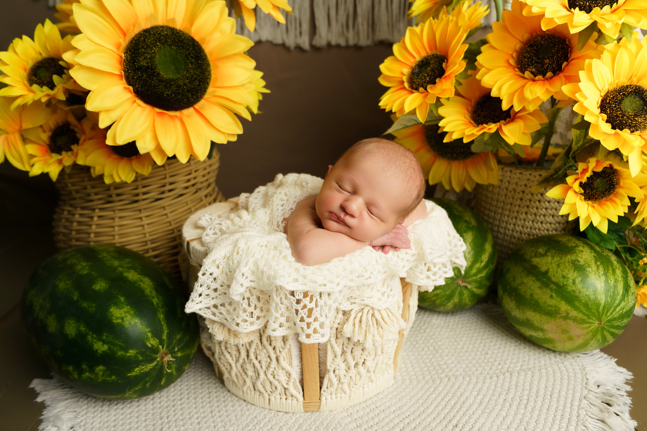 Фотосессия новорожденного (newborn). Фотограф новорожденных, детей до года и беременных в Симферополе