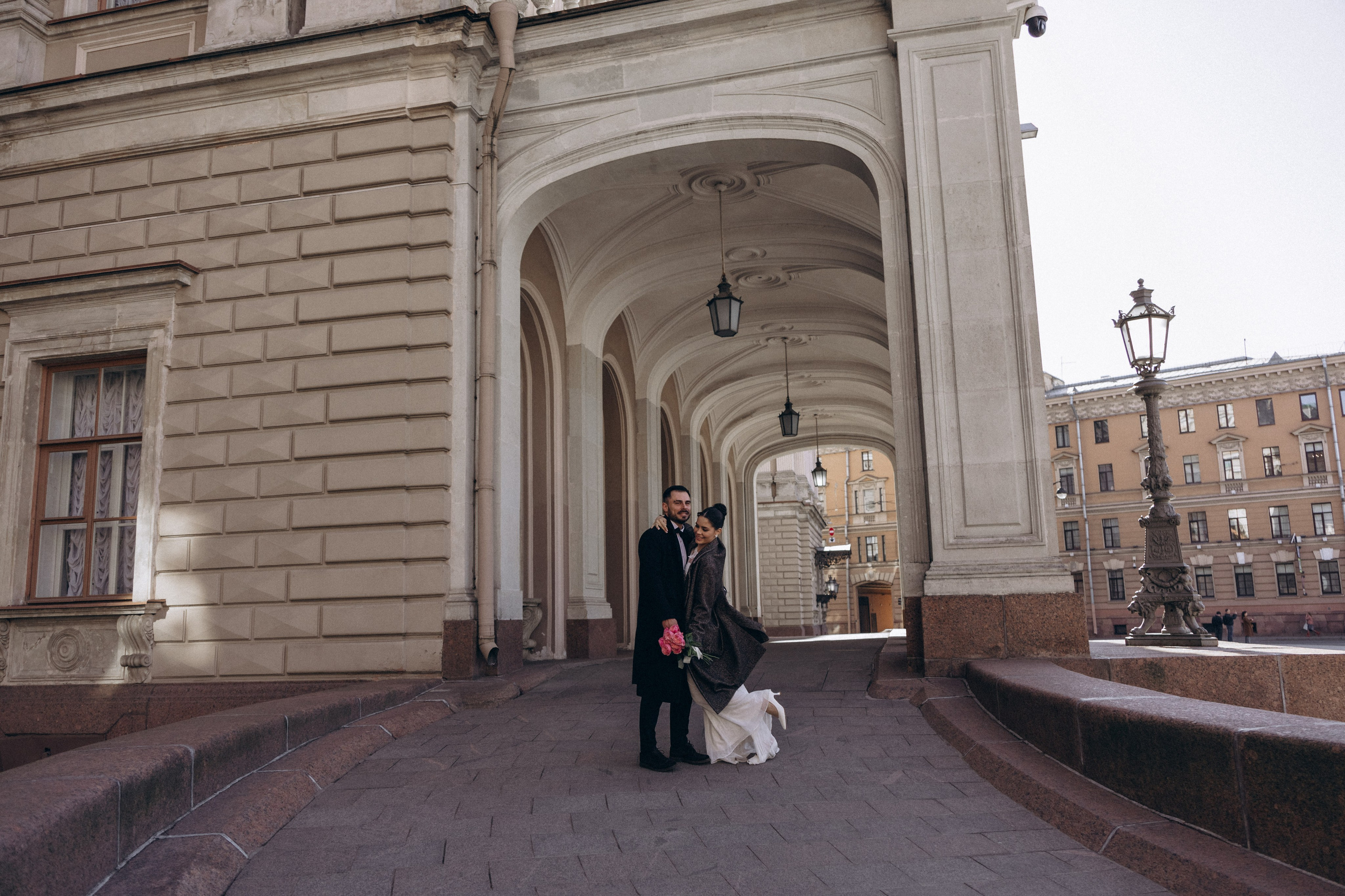 Свадебная прогулка на Исаакиевском соборе. Семейный фотограф в Санкт-Петербурге Екатерина Васильева