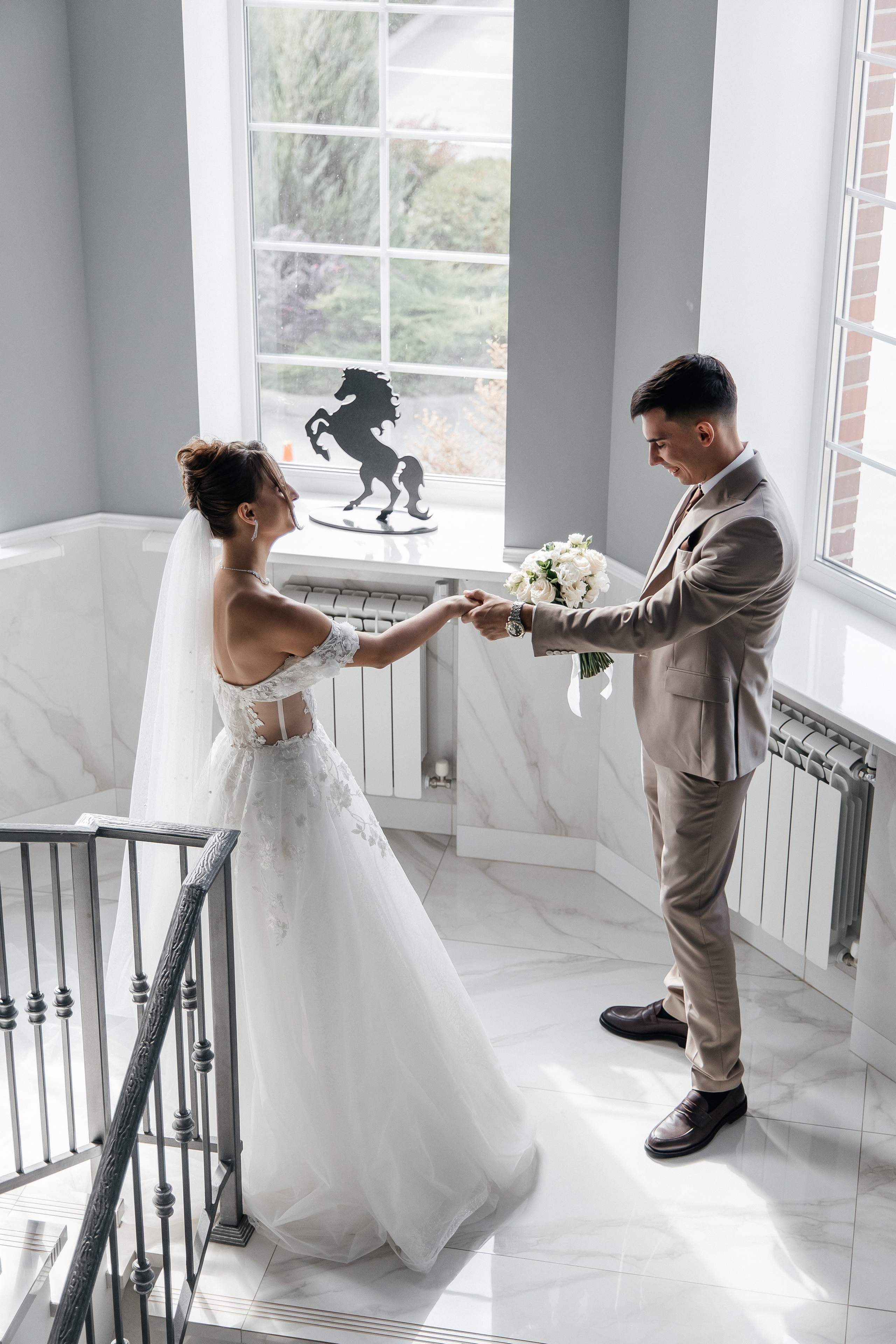 N&V. Фотограф Таганрог Хребет София