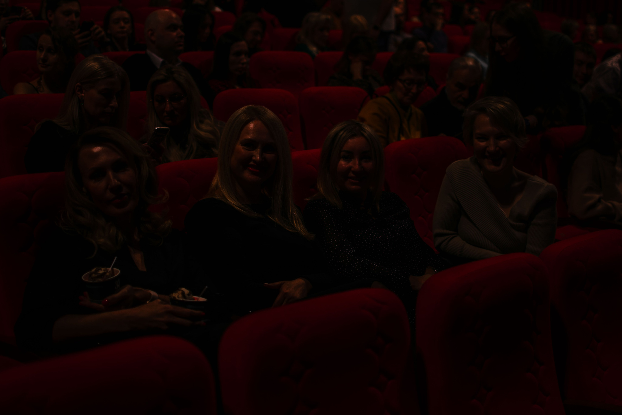 Концерт оркестра Cinematica. Репортажный фотограф в Новосибирске