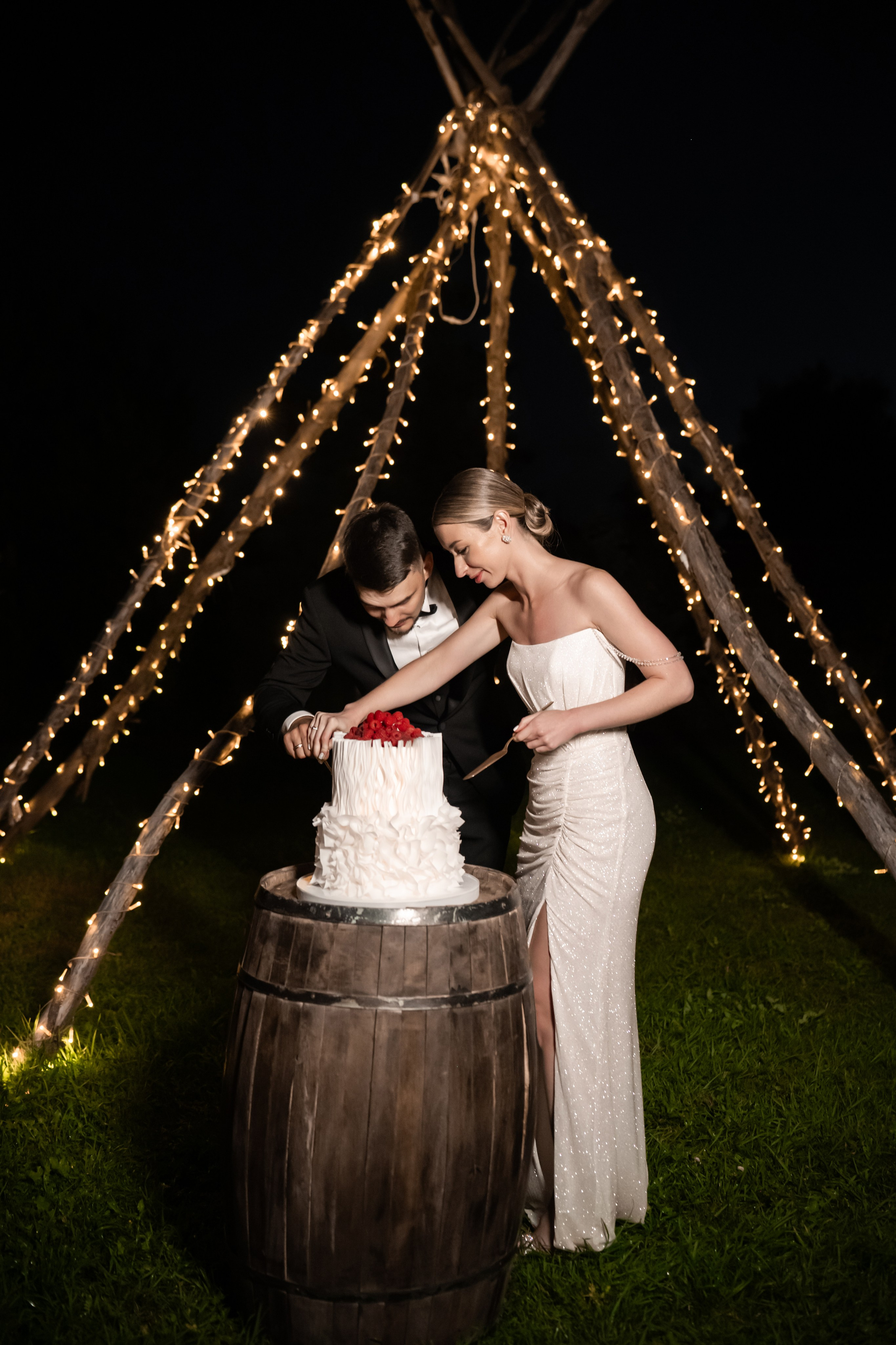 2024. Богдан и Ирина. Свадебный и семейный фотограф в Москве и Европе Евгения Амелина