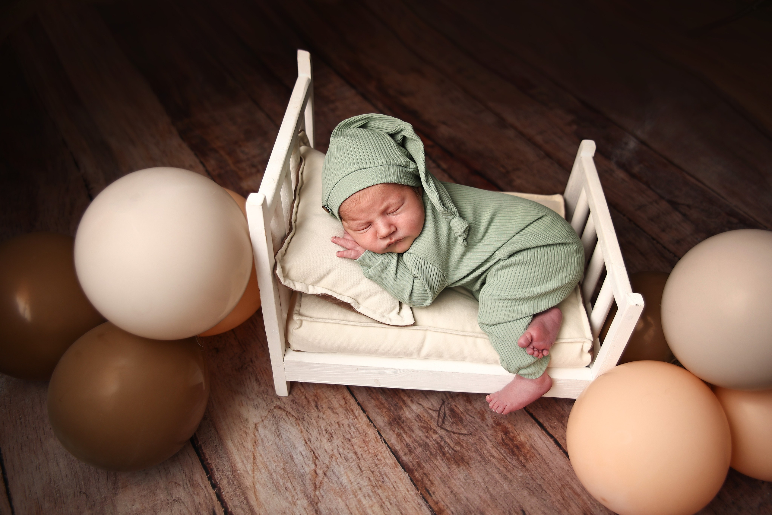 НОВОРОЖДЕННЫЕ до месяца. Мишугина Ольга Фотограф новорожденных, семейный и детский фотограф