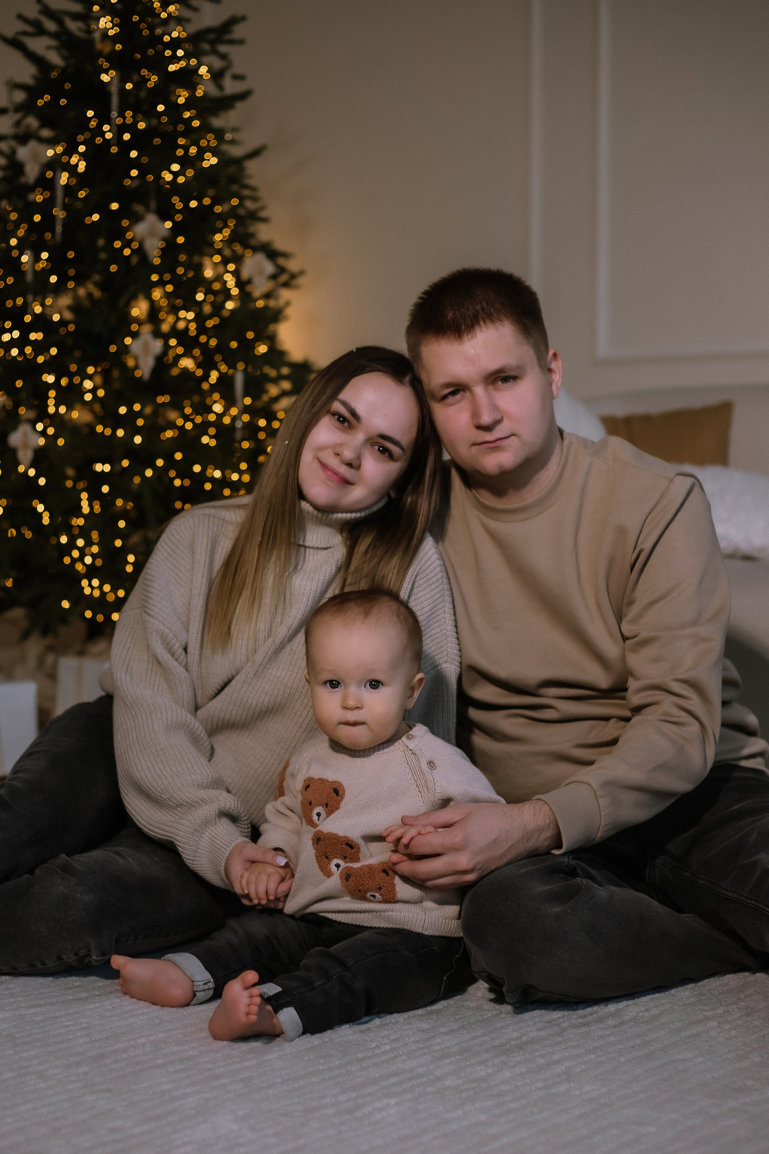 Предновогодняя серия Екатерины, Алексея и Матвея (в рамках студийных экспресс). Фотограф Екатеринубрг/Верхняя Пышма