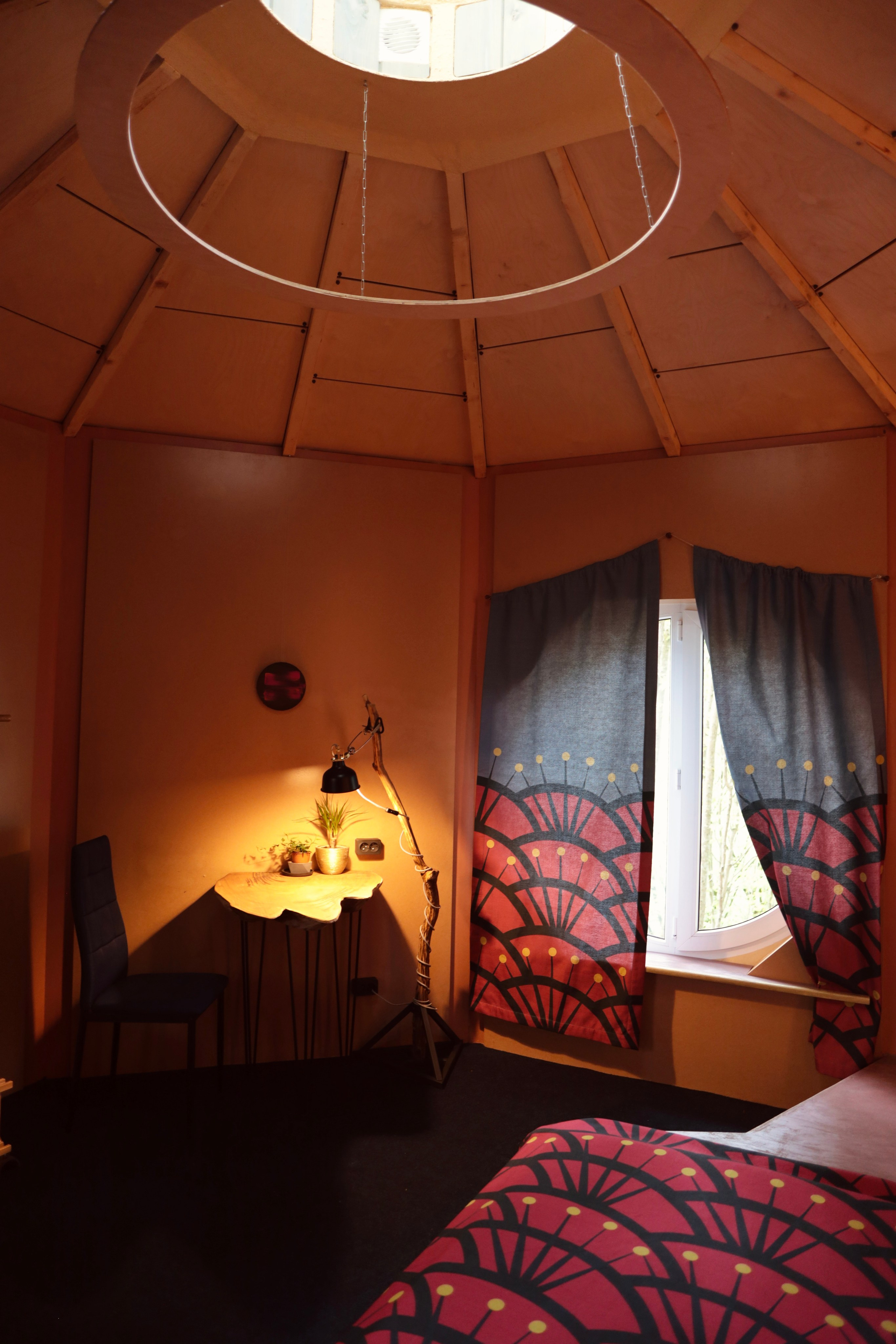 DESIGN. Maria Massouh | Arts