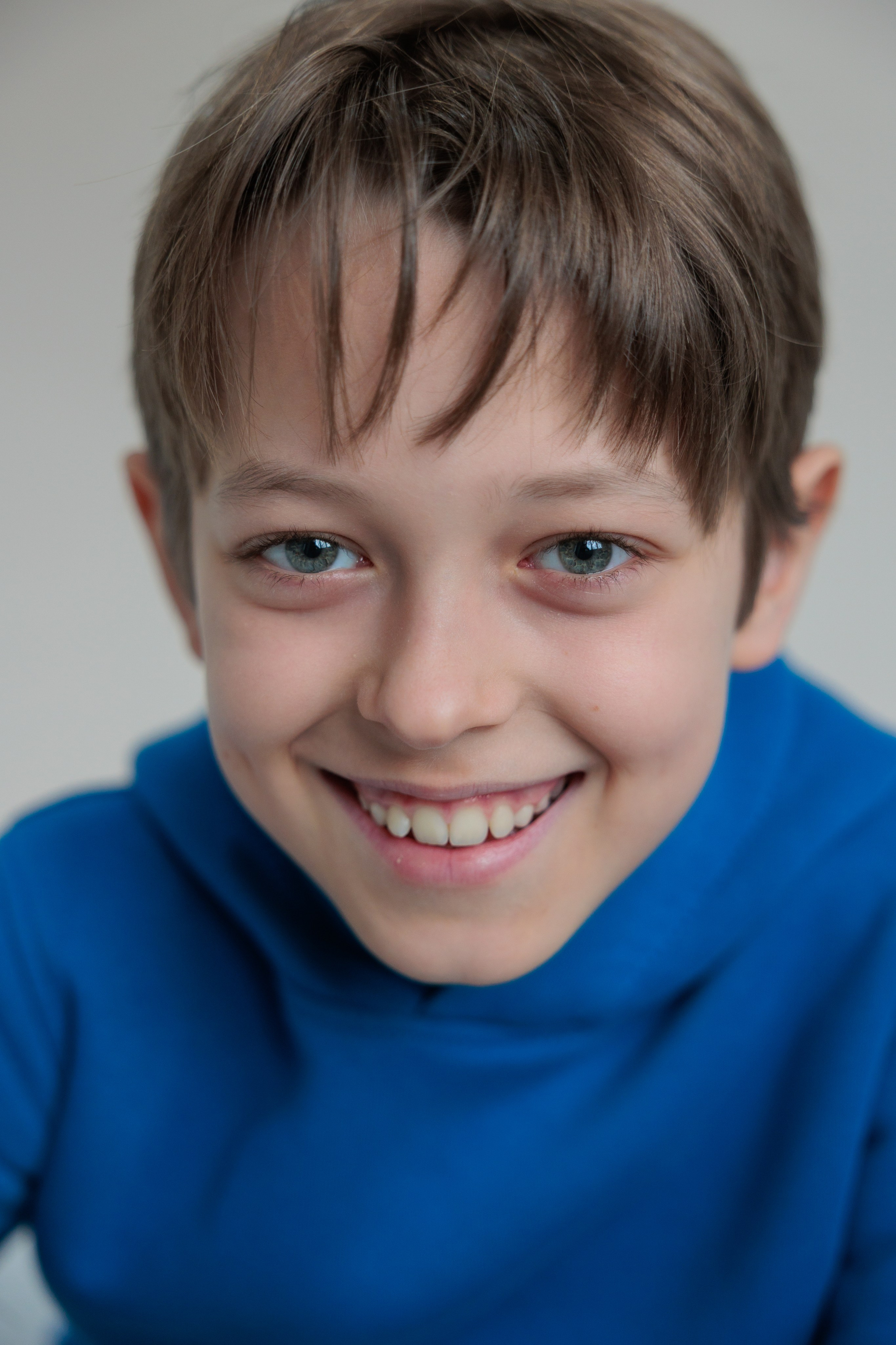 ЛЁША. Я фотограф из Москвы к Вашим услугам