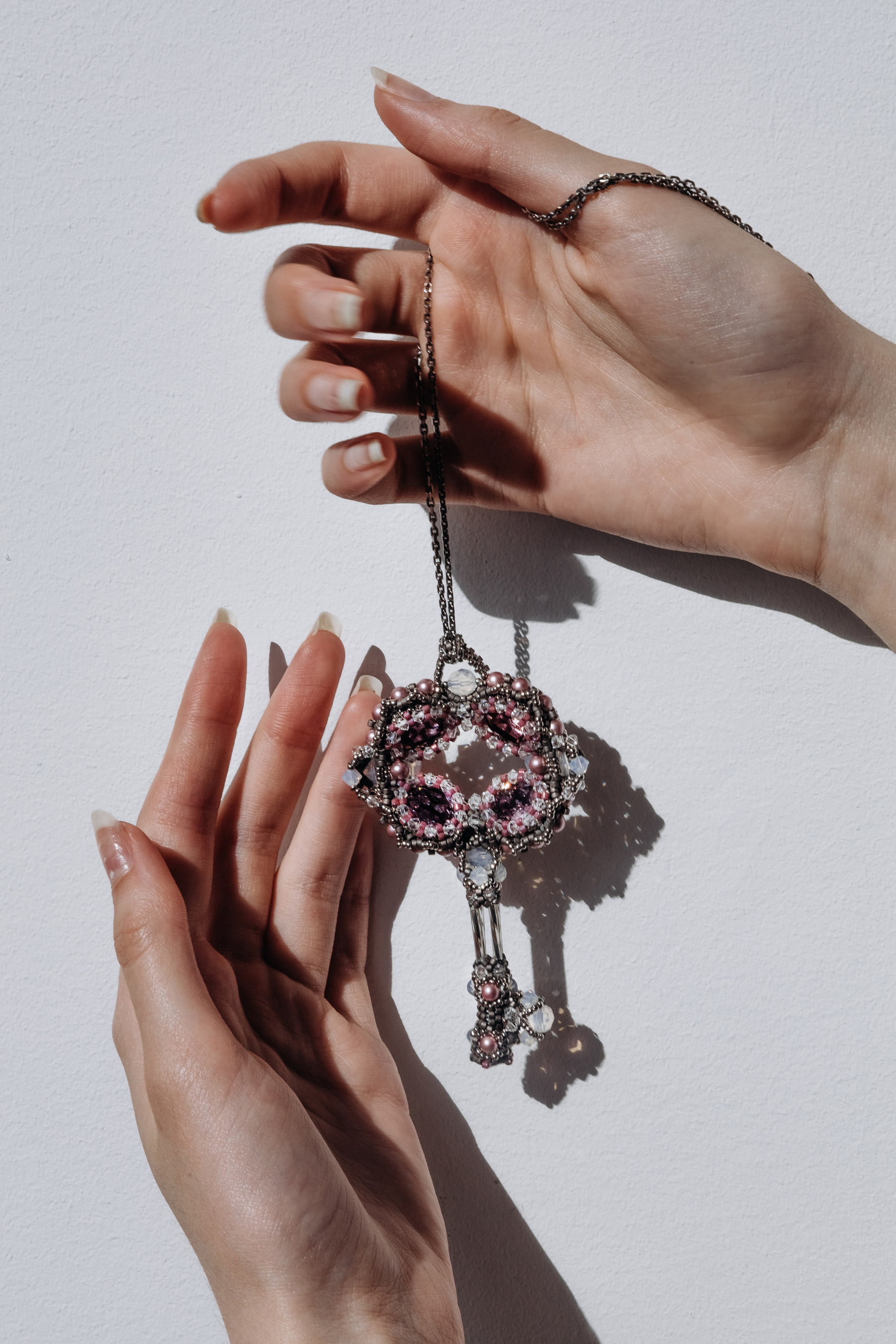 Б р о ш и. Romashka photo