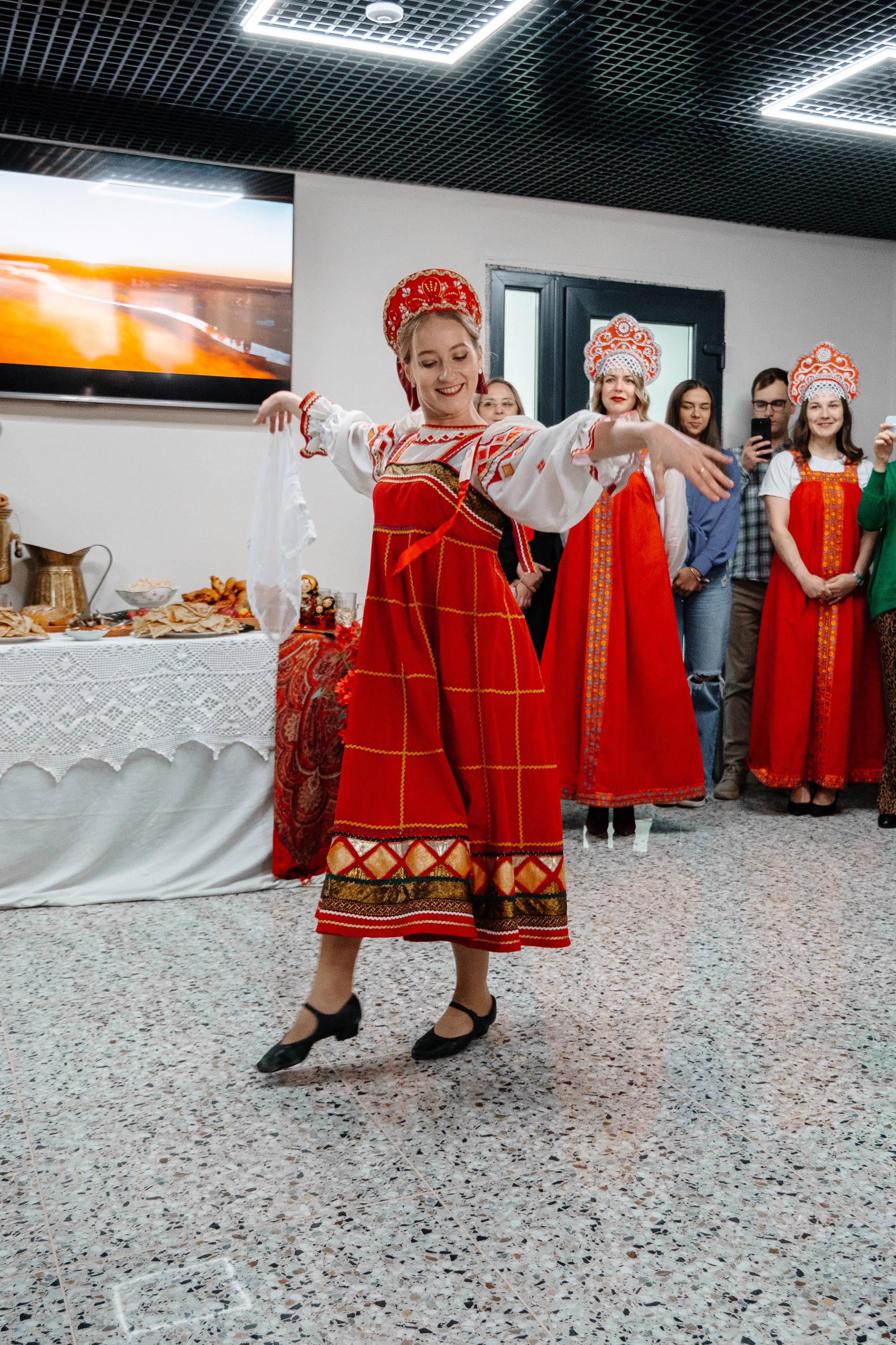 Делегация Китая в Ивановской текстильной компании