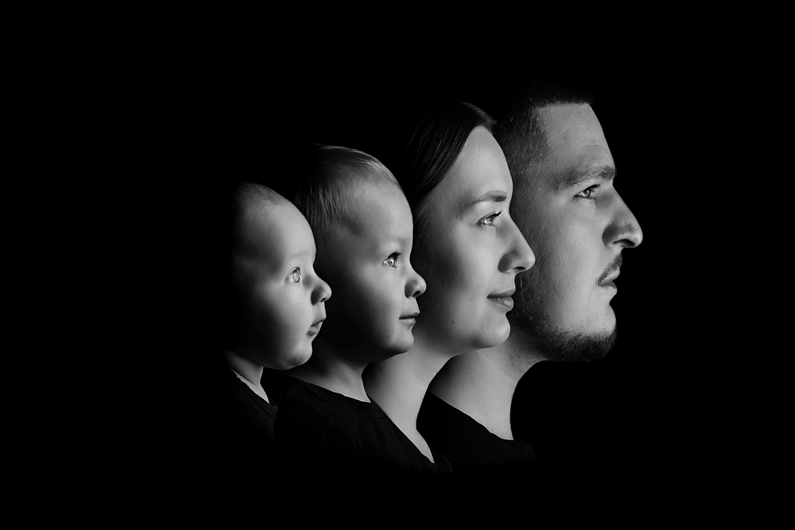 Профили. Семейный фотограф Тюмень, фотограф на роды Салмина Мария