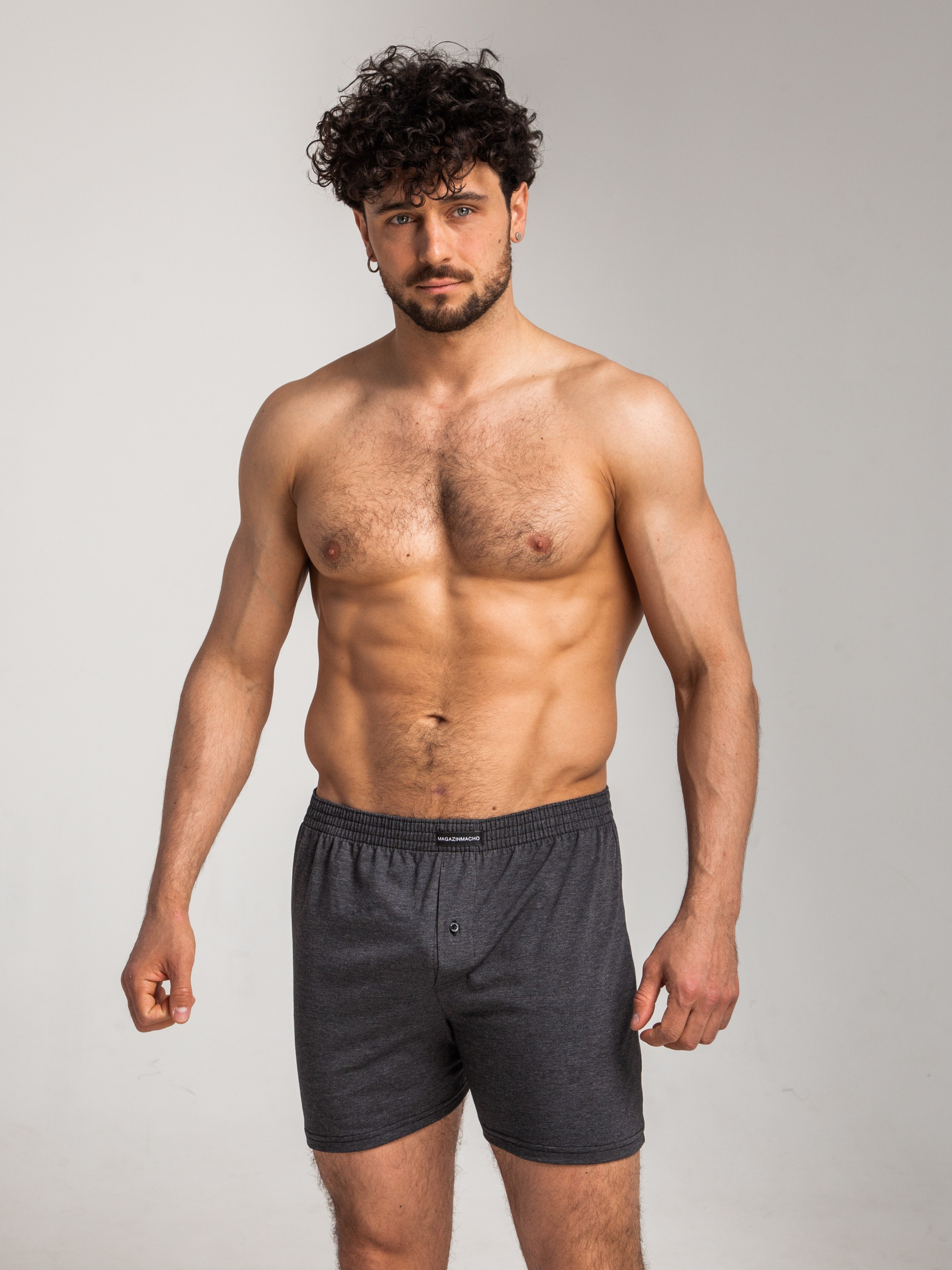 Андрей, 180 с, 48-50 р-р. KED Production — продакшн из СПб. Создаём фото, видео и контент, который помогает брендам и селлерам продавать больше