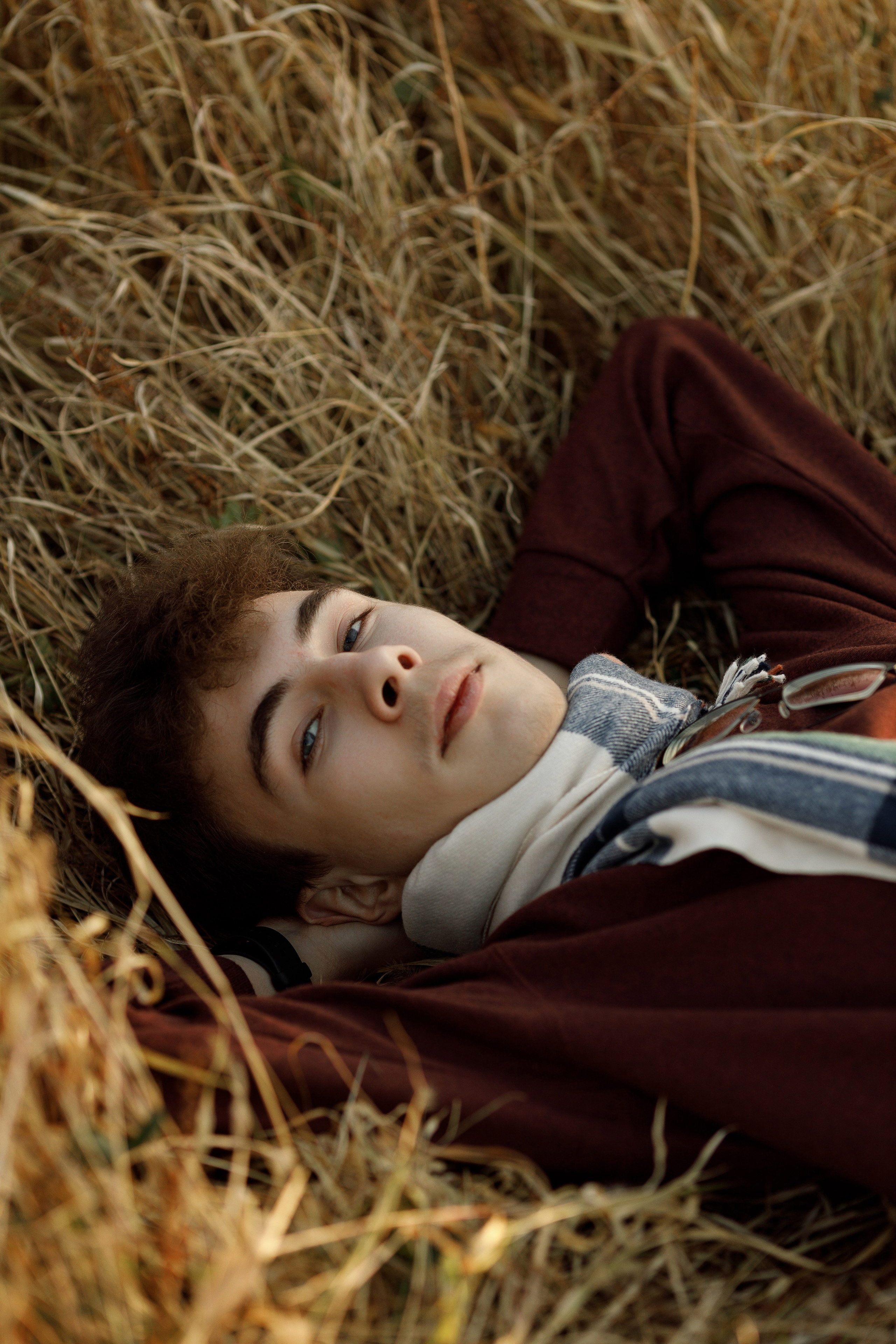 Осень 11 класс (съемка в поле). Photoalbum-vl.ru