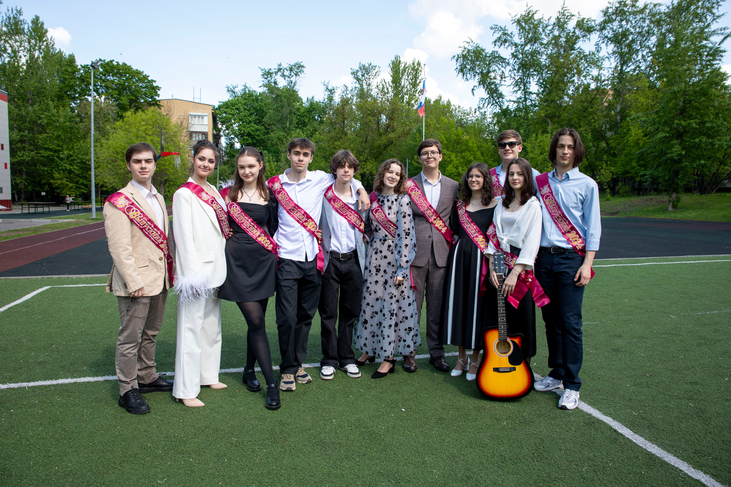 Последний звонок Школа Баренбаума 1517. Фотограф в Москве Яна Полосина