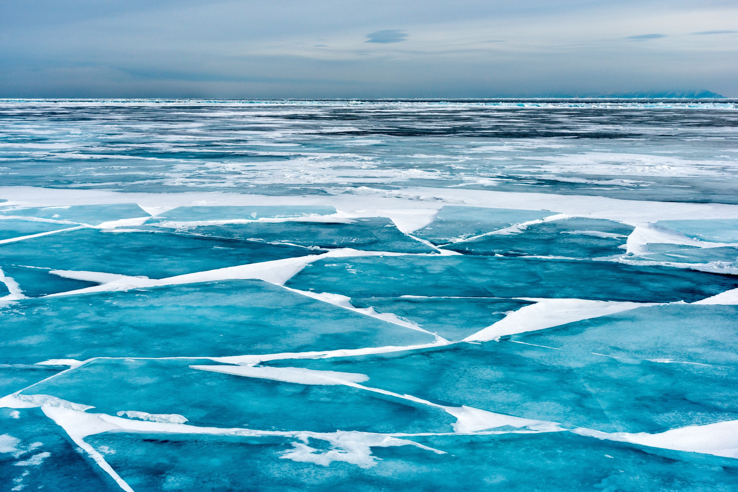 Байкал. Самый большой каток на планете. Пейзажный фотограф Сергей Пестерев. Фото природы
