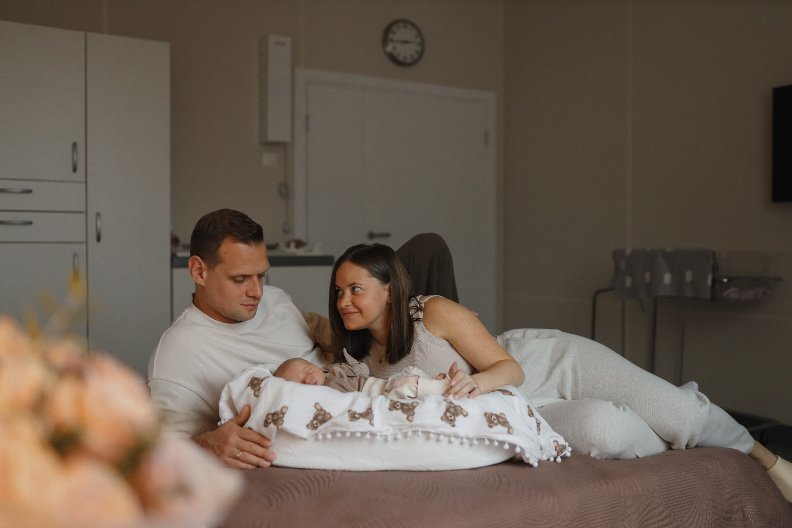 Выписка Теи🤍. Фотограф на роды в Санкт-Петербурге, семейный, нью-борн Алиса Хрекова