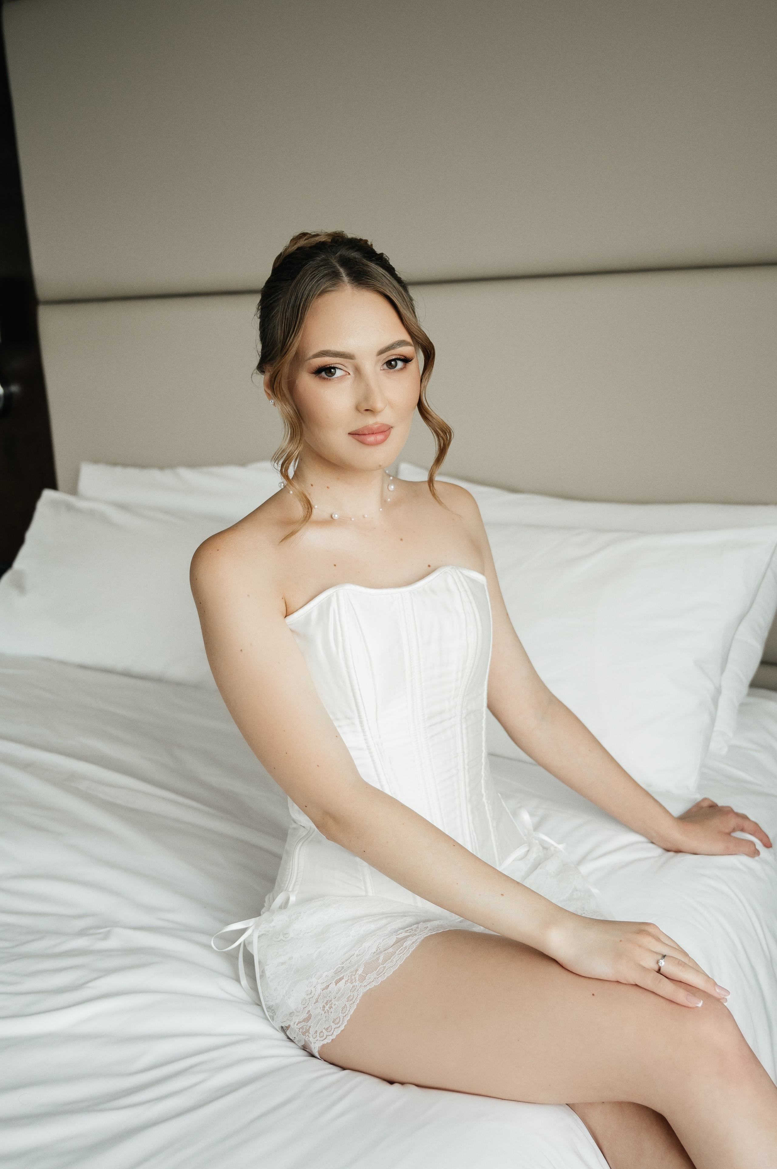 Свадьба (утро в отеле). Свадебный и семейный фотограф в Краснодаре Алина Мельник