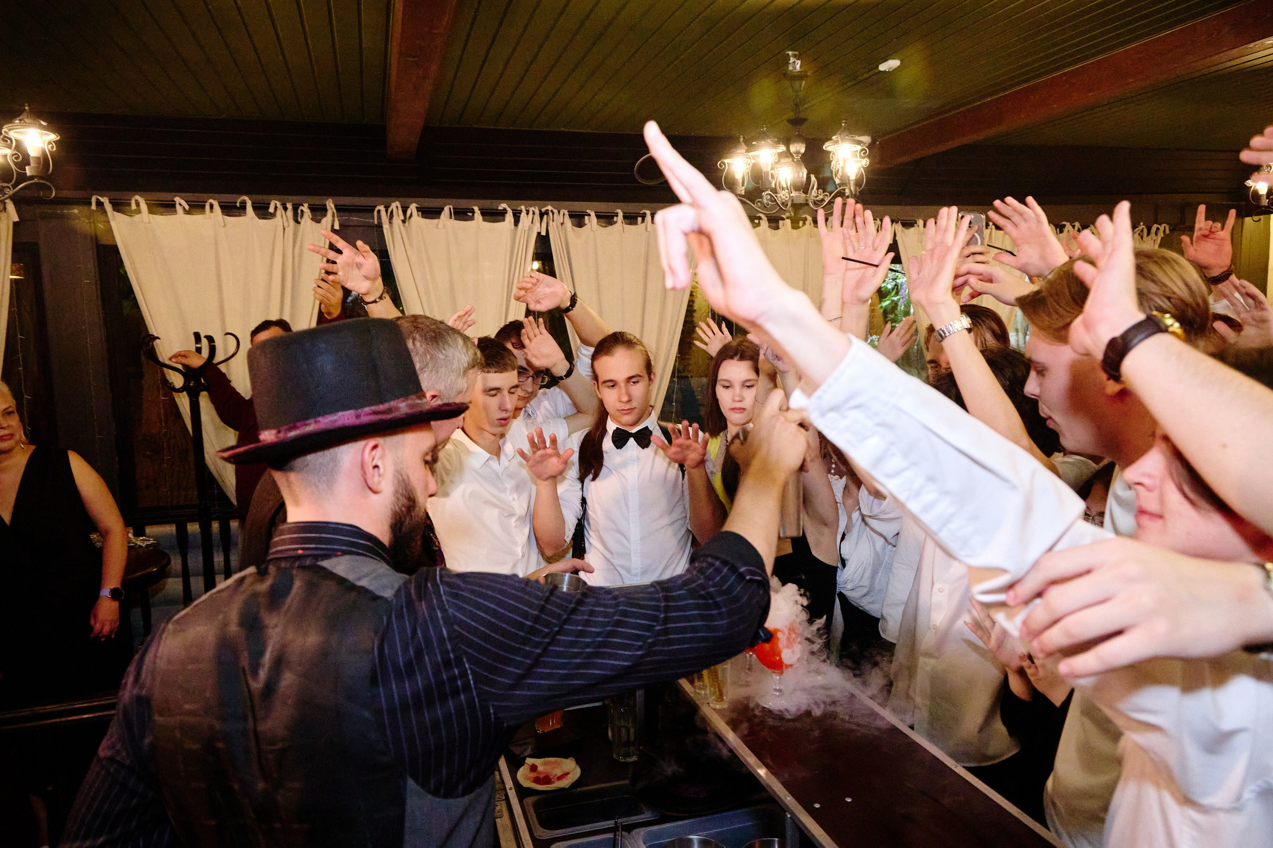 Выпускной 35 Сош. Фотограф Выпускные альбомы Таганрог Сергей Коробченко