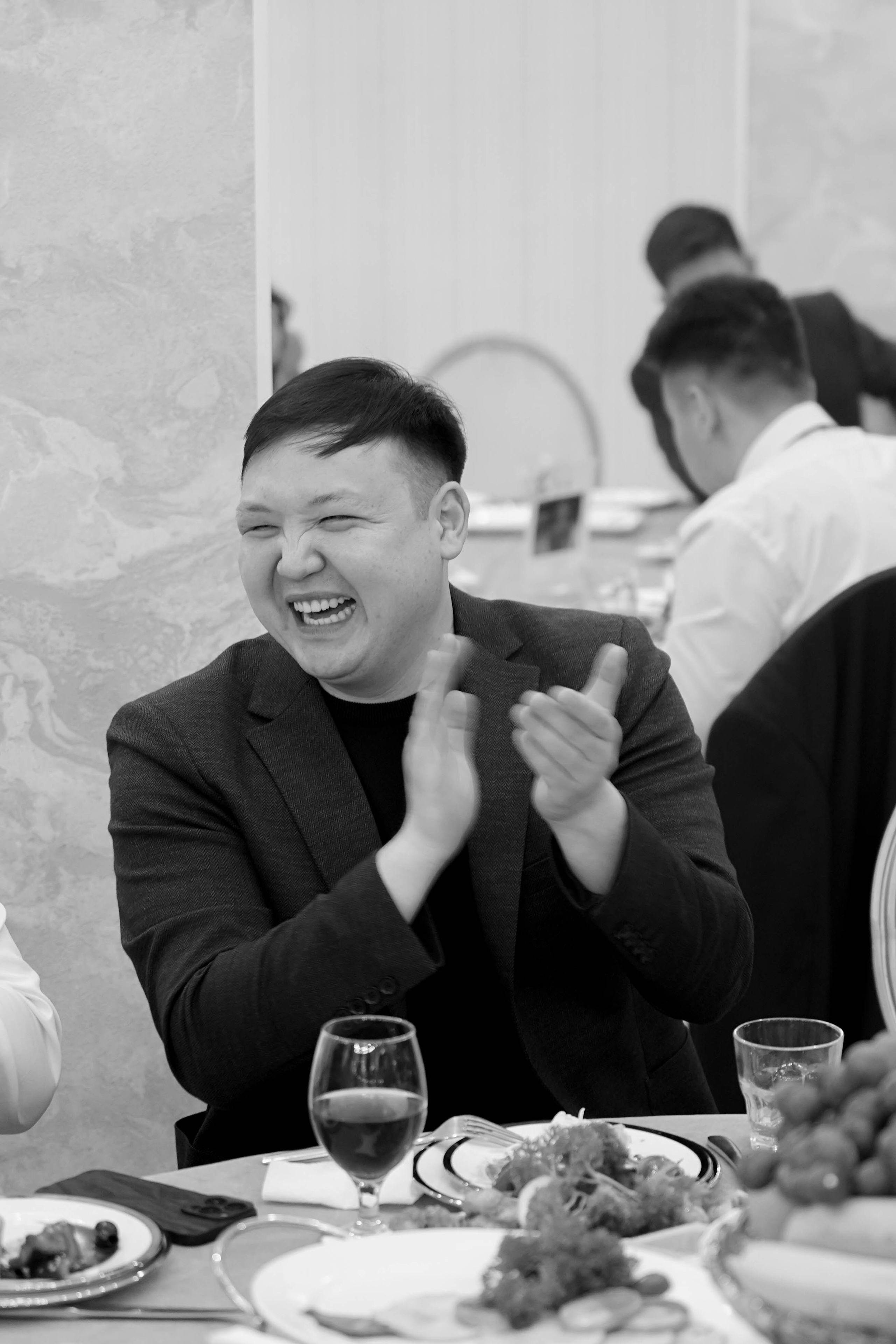 Dana uzatu. Фотограф Ернар Ержанов