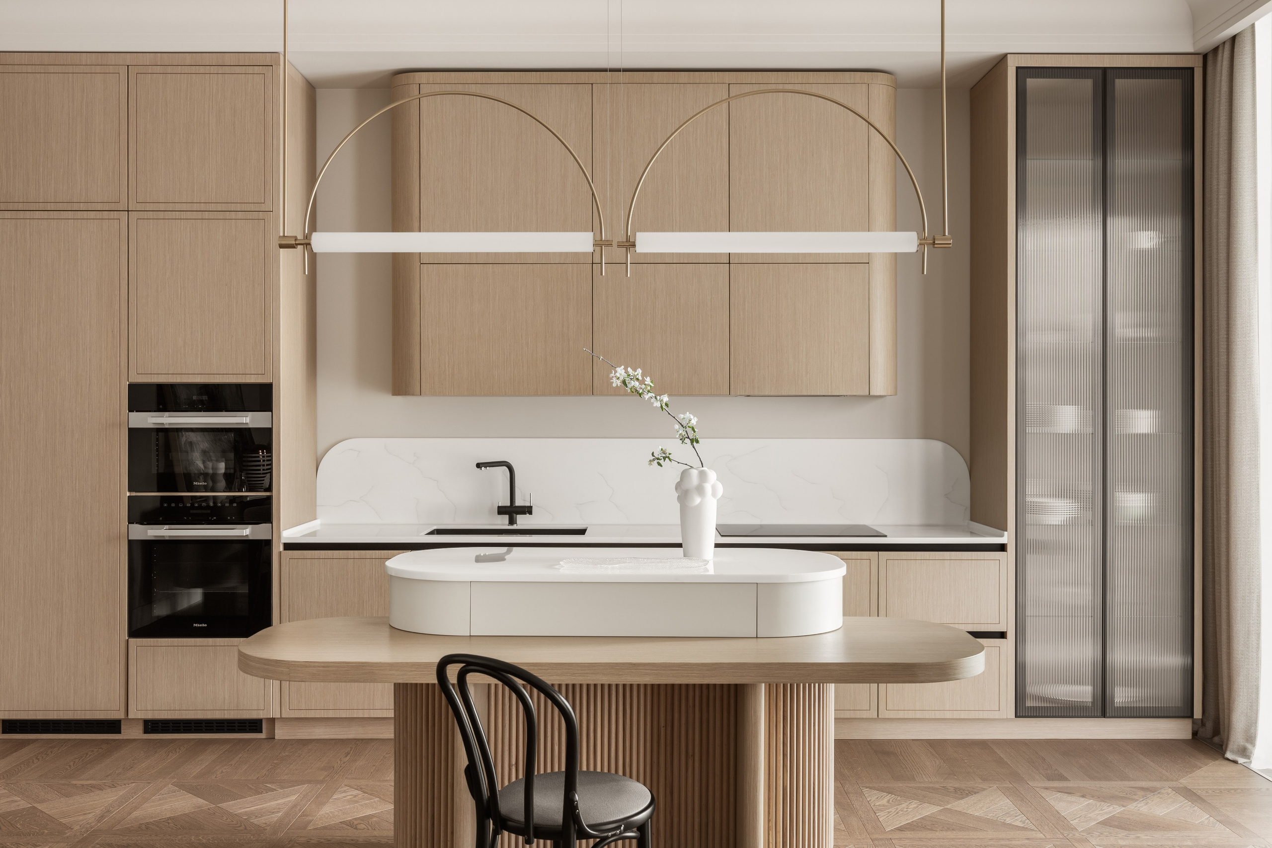 Айнур Кабдрахманова — President's Park. Роман Якунин — интерьерный фотограф в Алматы