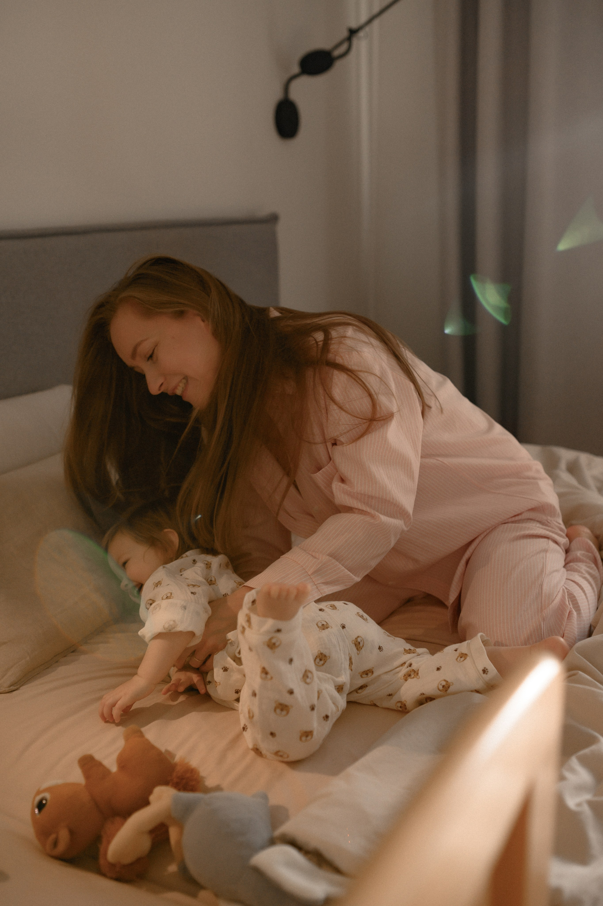 Даша и Варя дома. Семейный и свадебный lifestyle-фотограф в Москве Мария Петрова