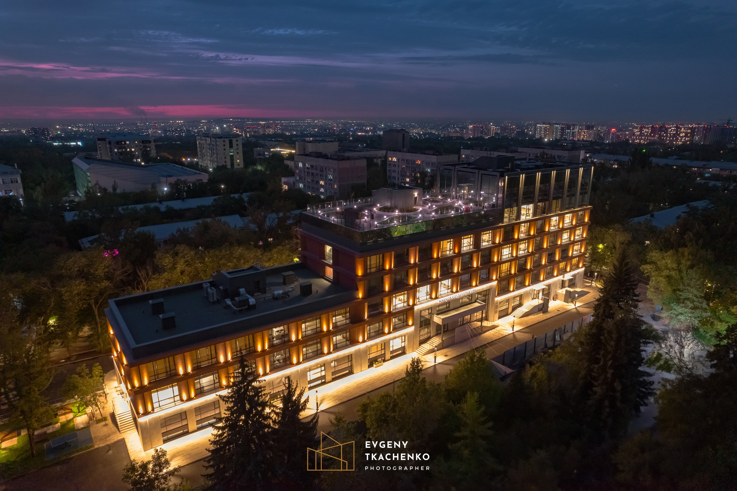 Общежитие университета NarXoz в Алматы. Архитектурный и интерьерный фотограф в Казахстане